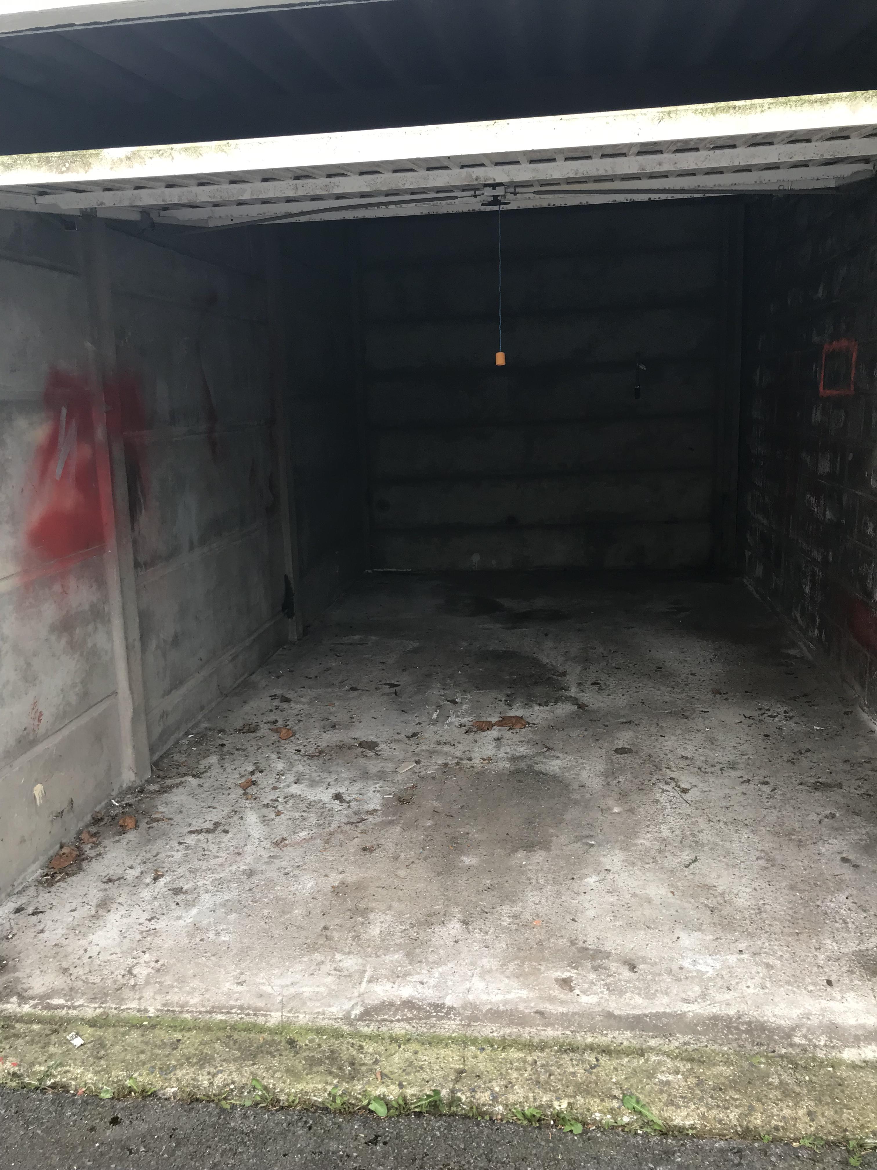 Garage / Box