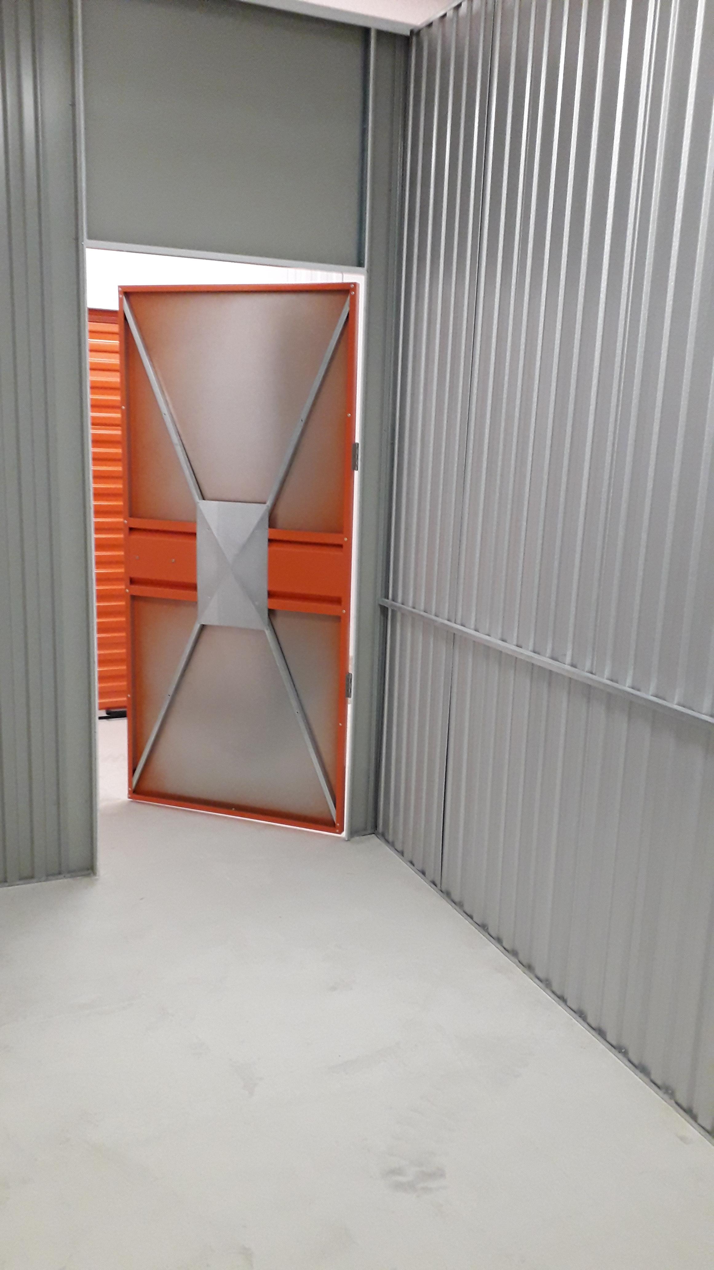 Box de stockage sécurisé 4m2 Le Mesnil saint