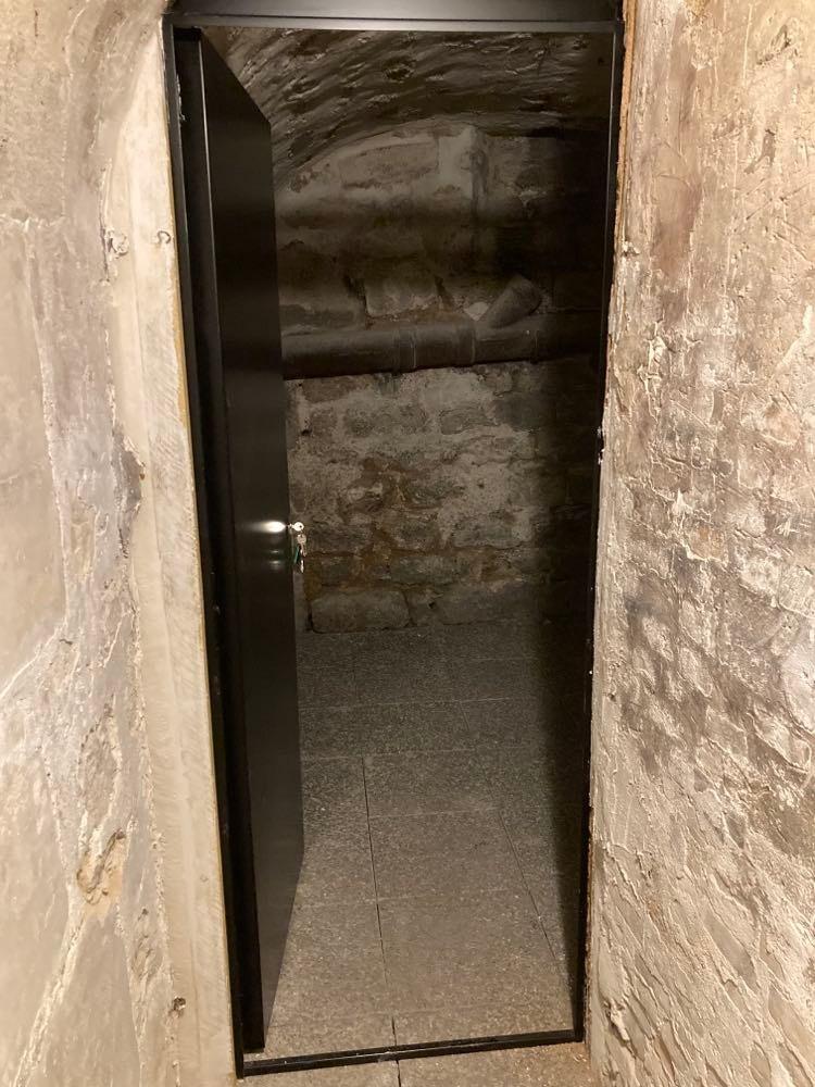 Cave de stockage sécurisée - 8m2 - Paris