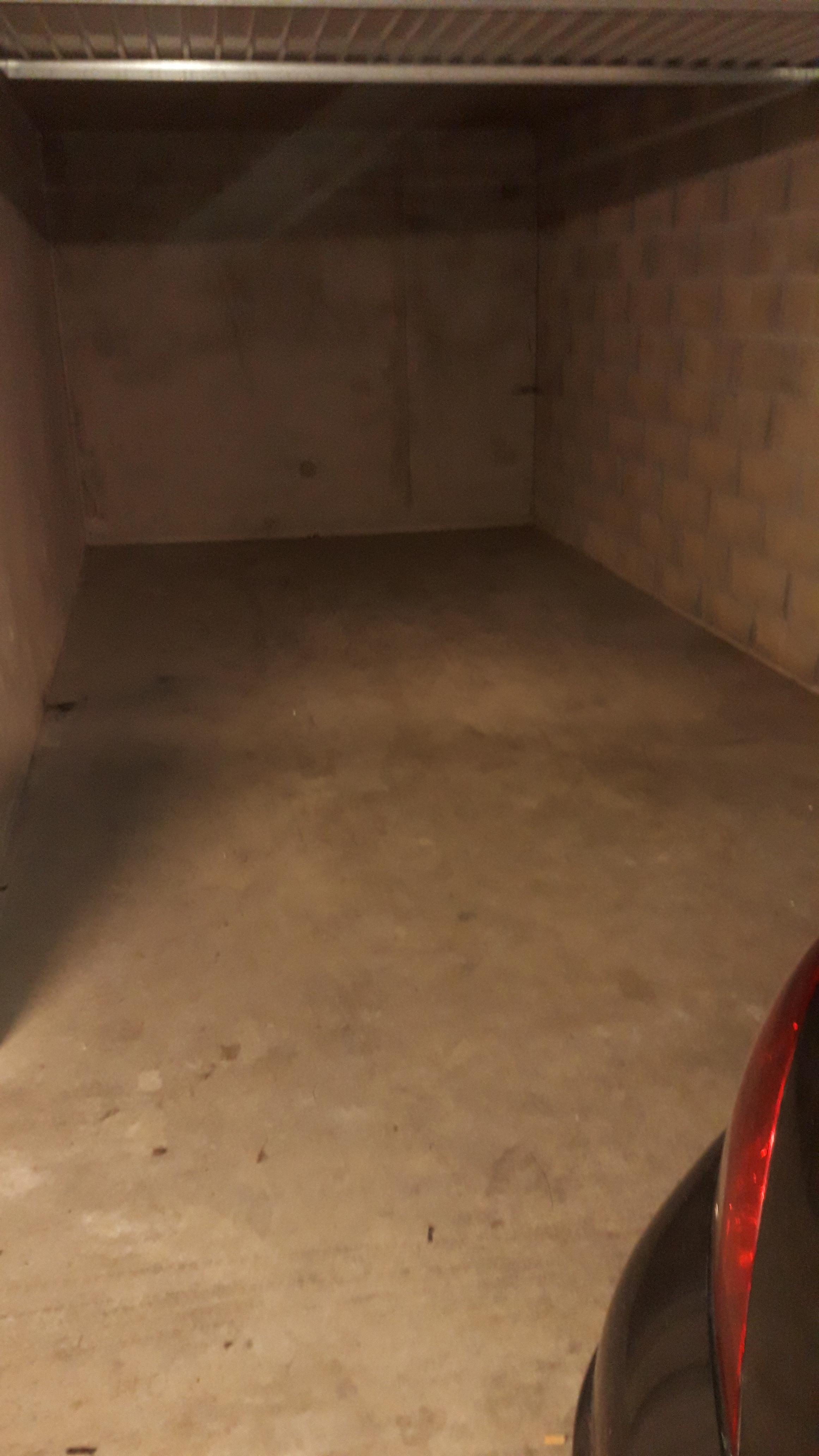 Garage à louer / Lyon 9ème / Rochecardon