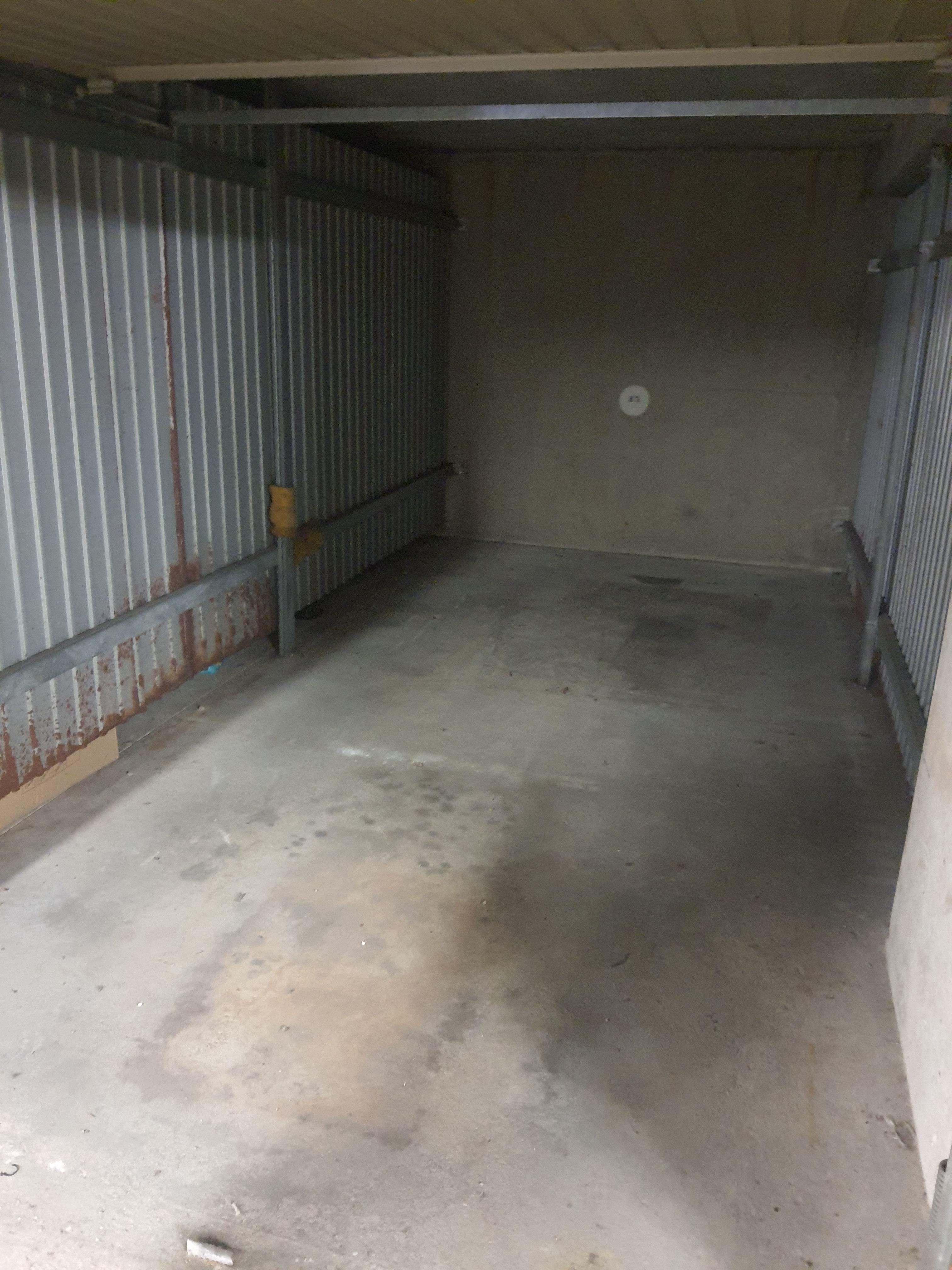 Garage fermé - Parking - Besançon