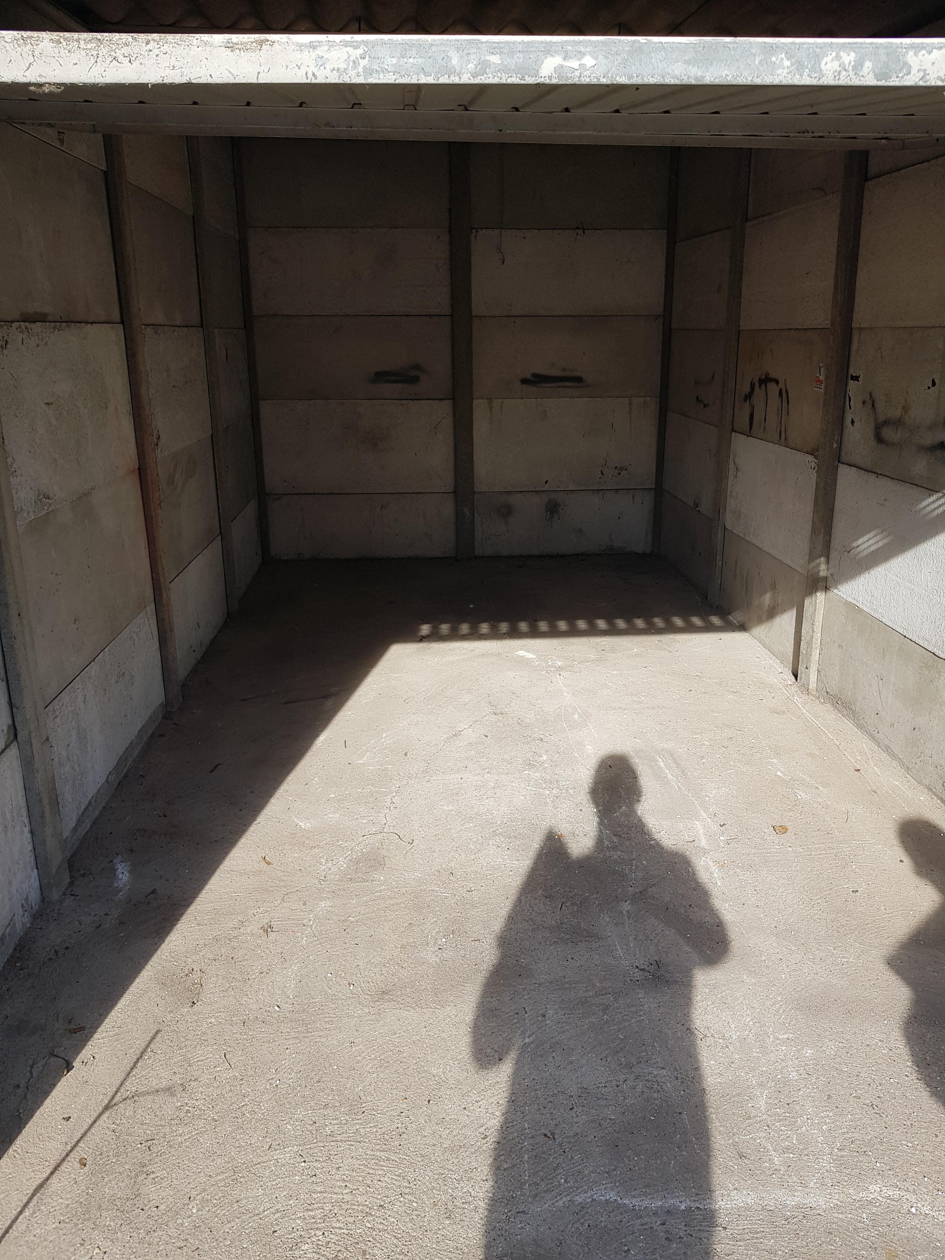 Box fermé - Stockage - 14m²