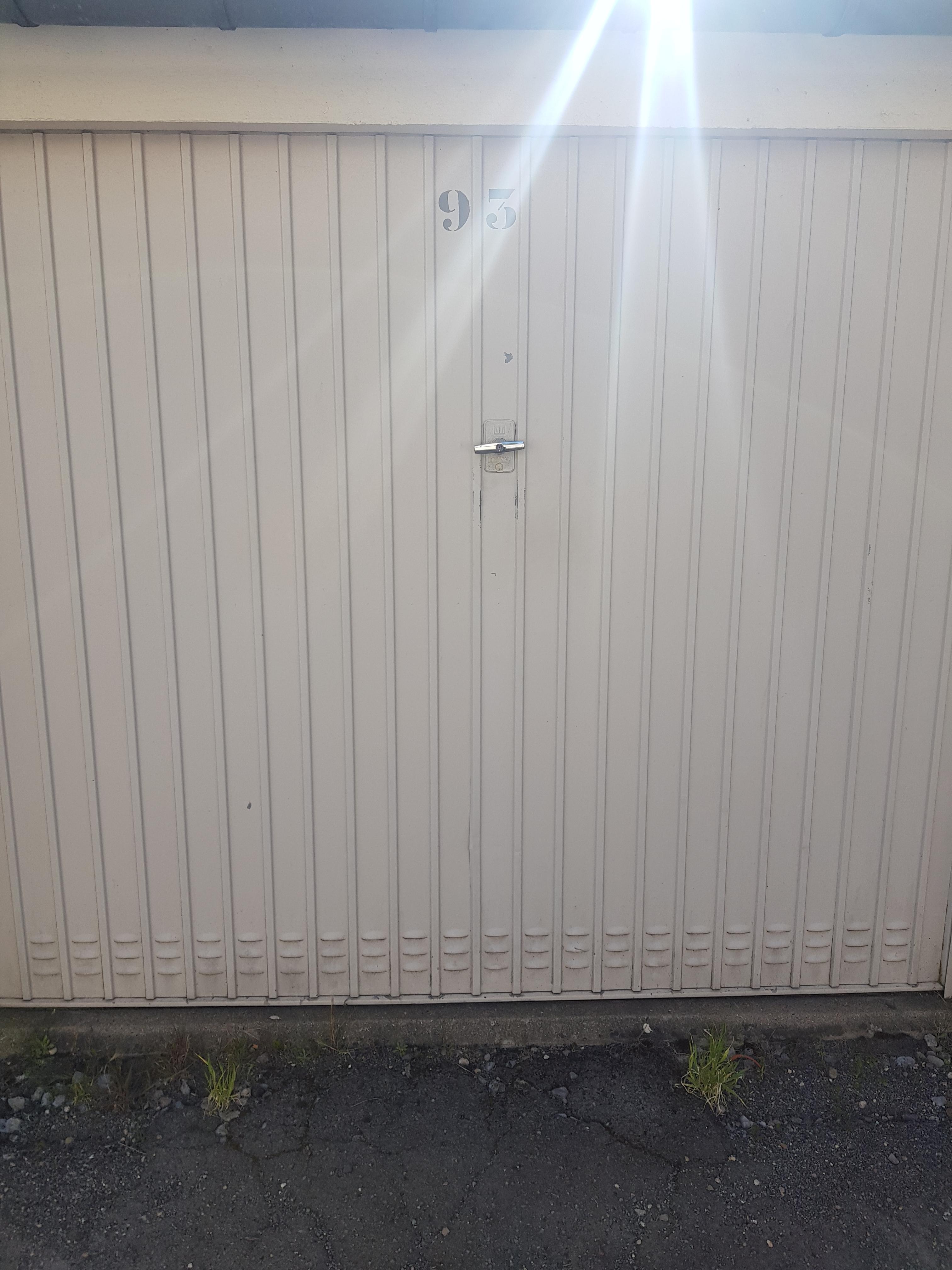 Box fermé - Stockage - 14m²