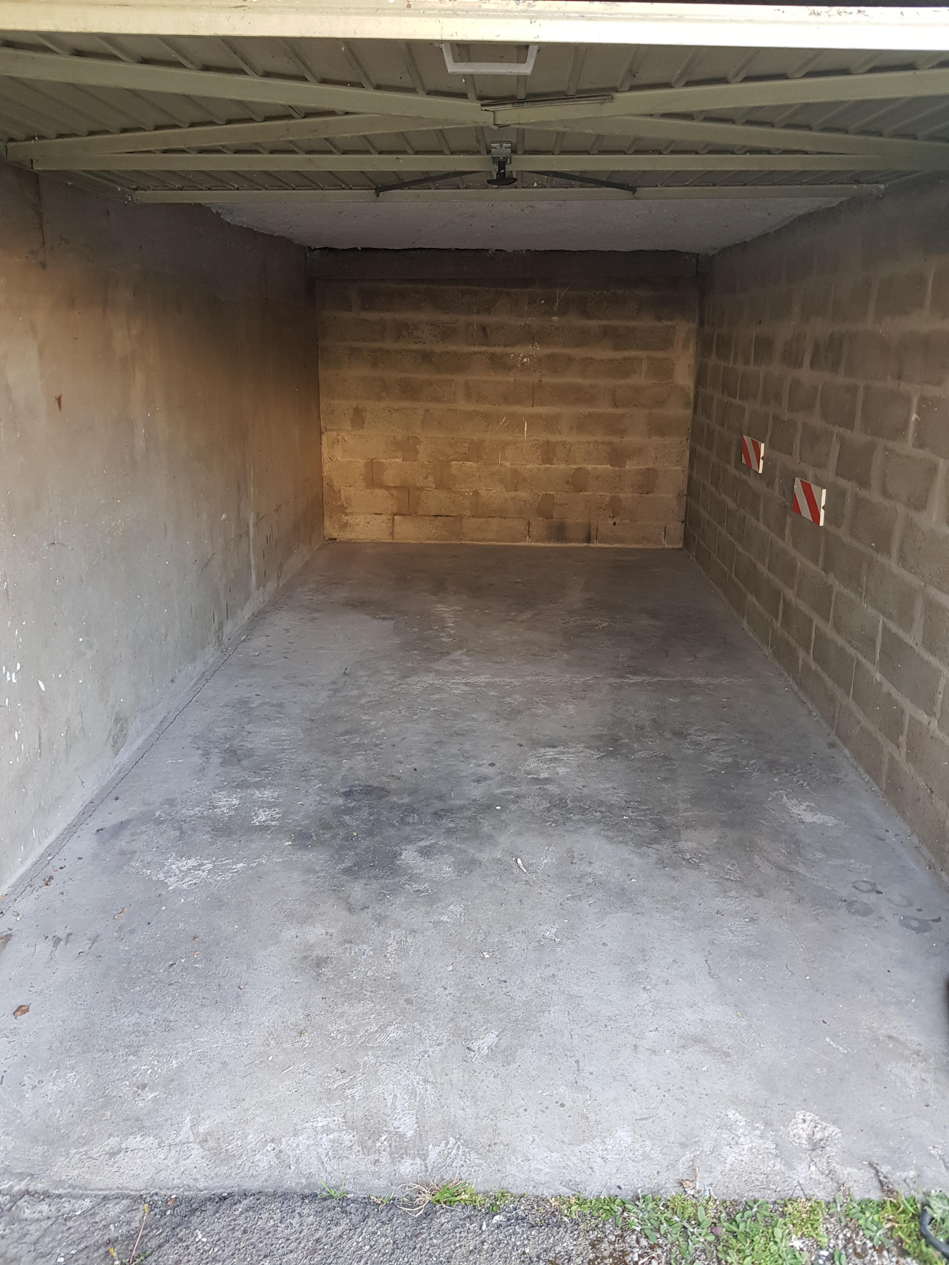Garage fermé - 15m² - Metz