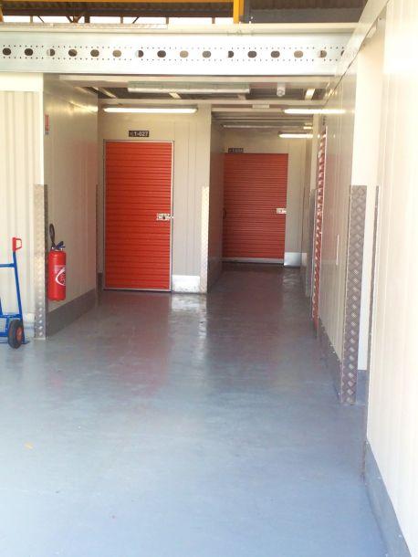 Box de stockage sécurisé de 6,5 m² sur