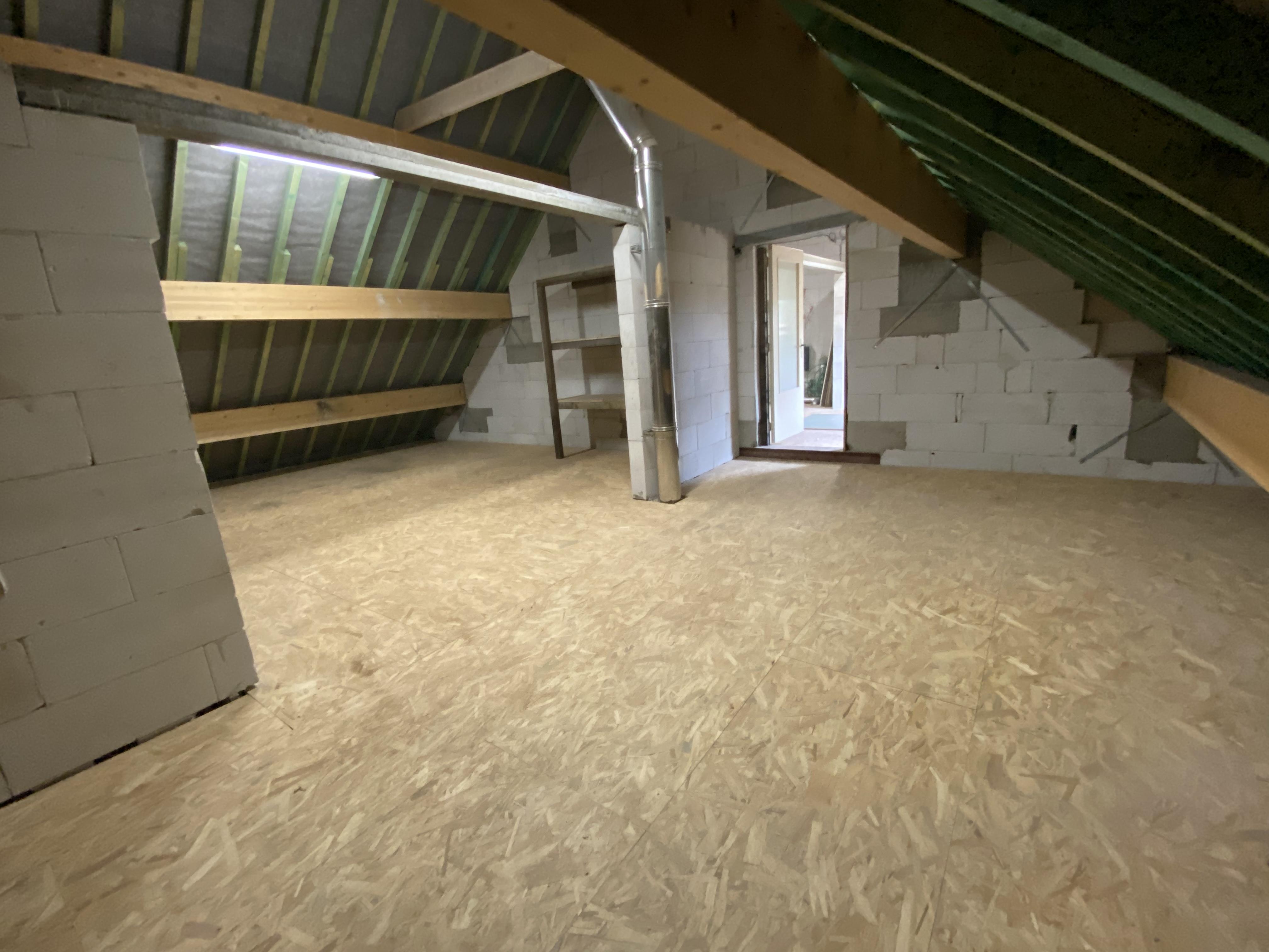 Espace de stockage - 6m2 - Olne