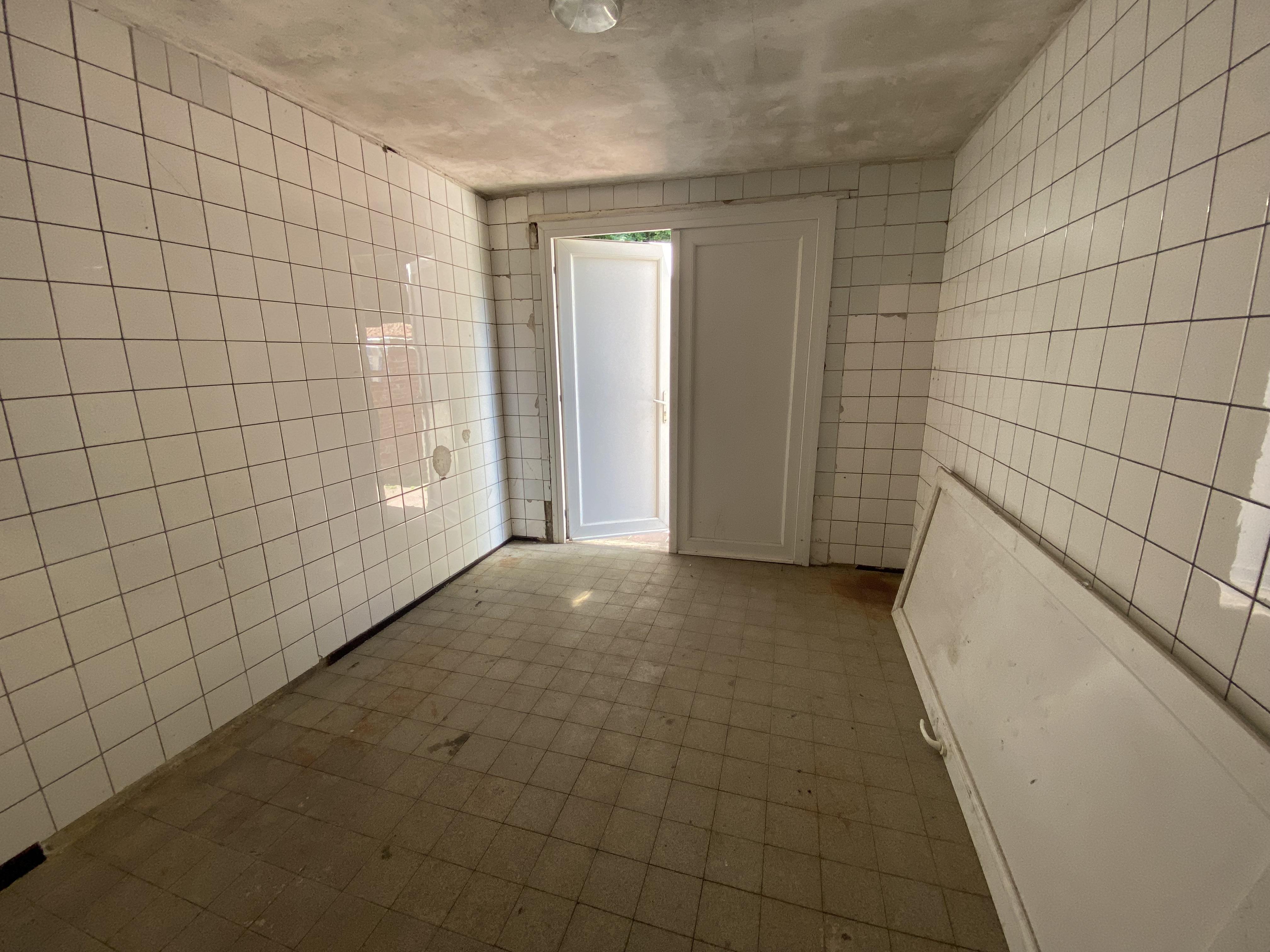 Pièce de stockage sécurisée 9,27m2 dans résidence privée