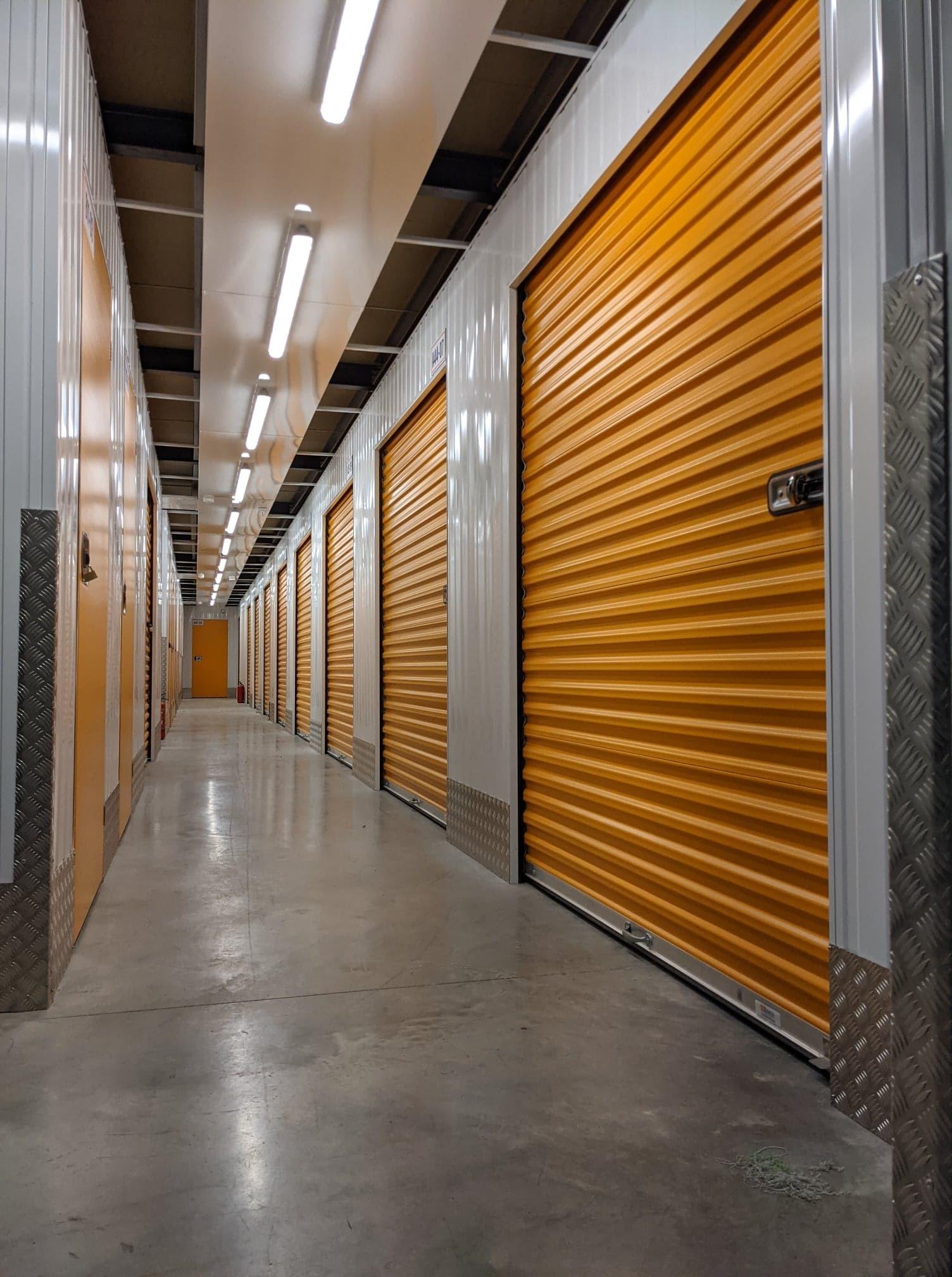 Box sain de 4m2 à Cholet