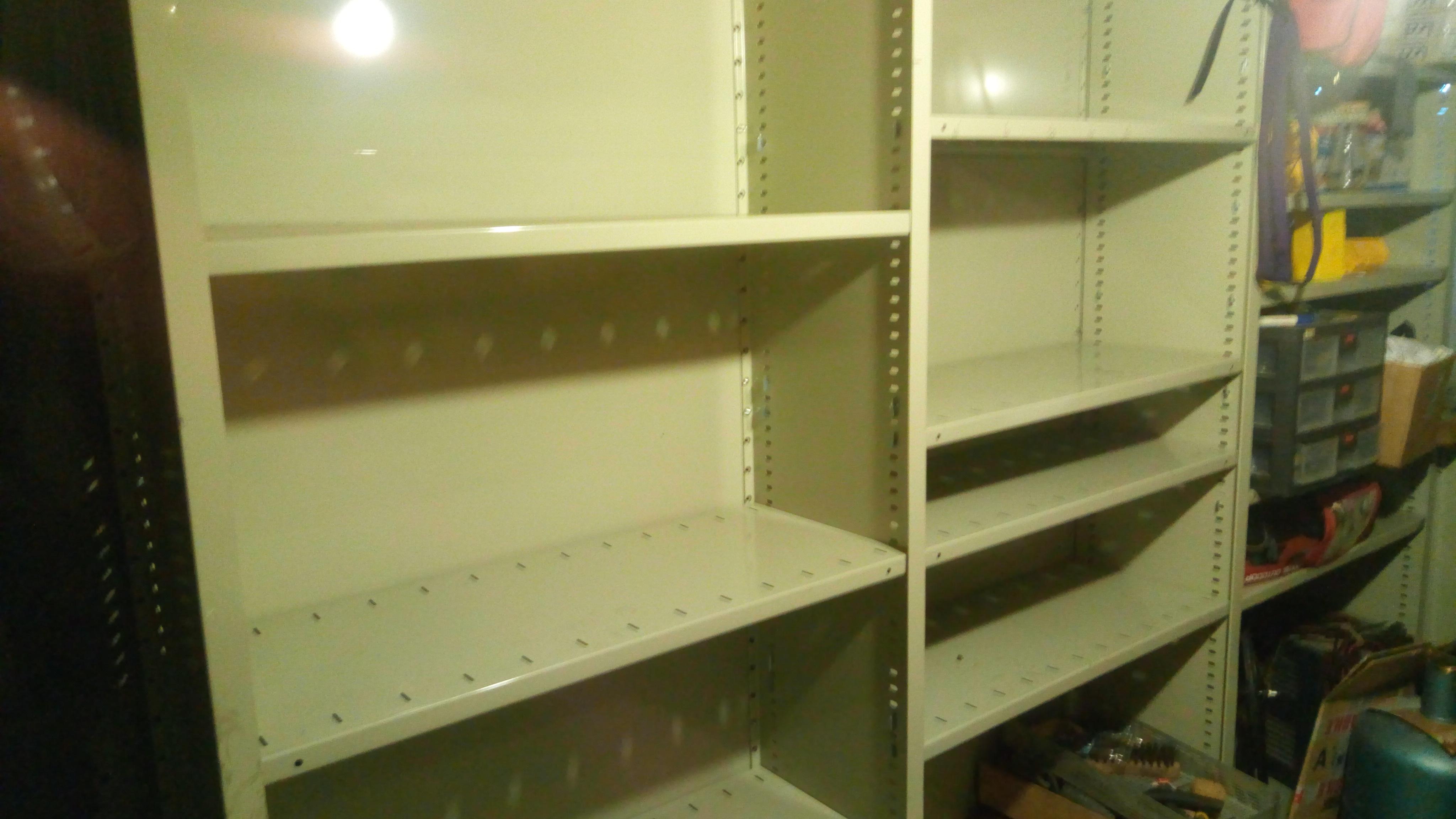 Linéaire de stockage dans cave sécurisée