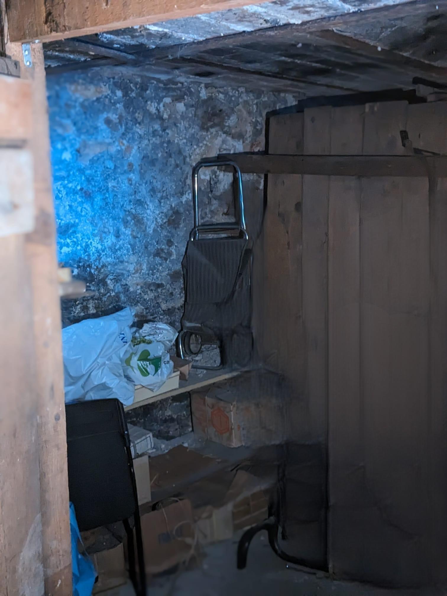 Cave de 4,35m² en sous-sol sécurisé à Paris