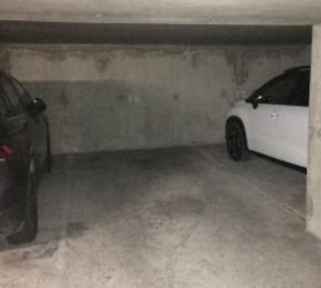 Place de parking en sous sol