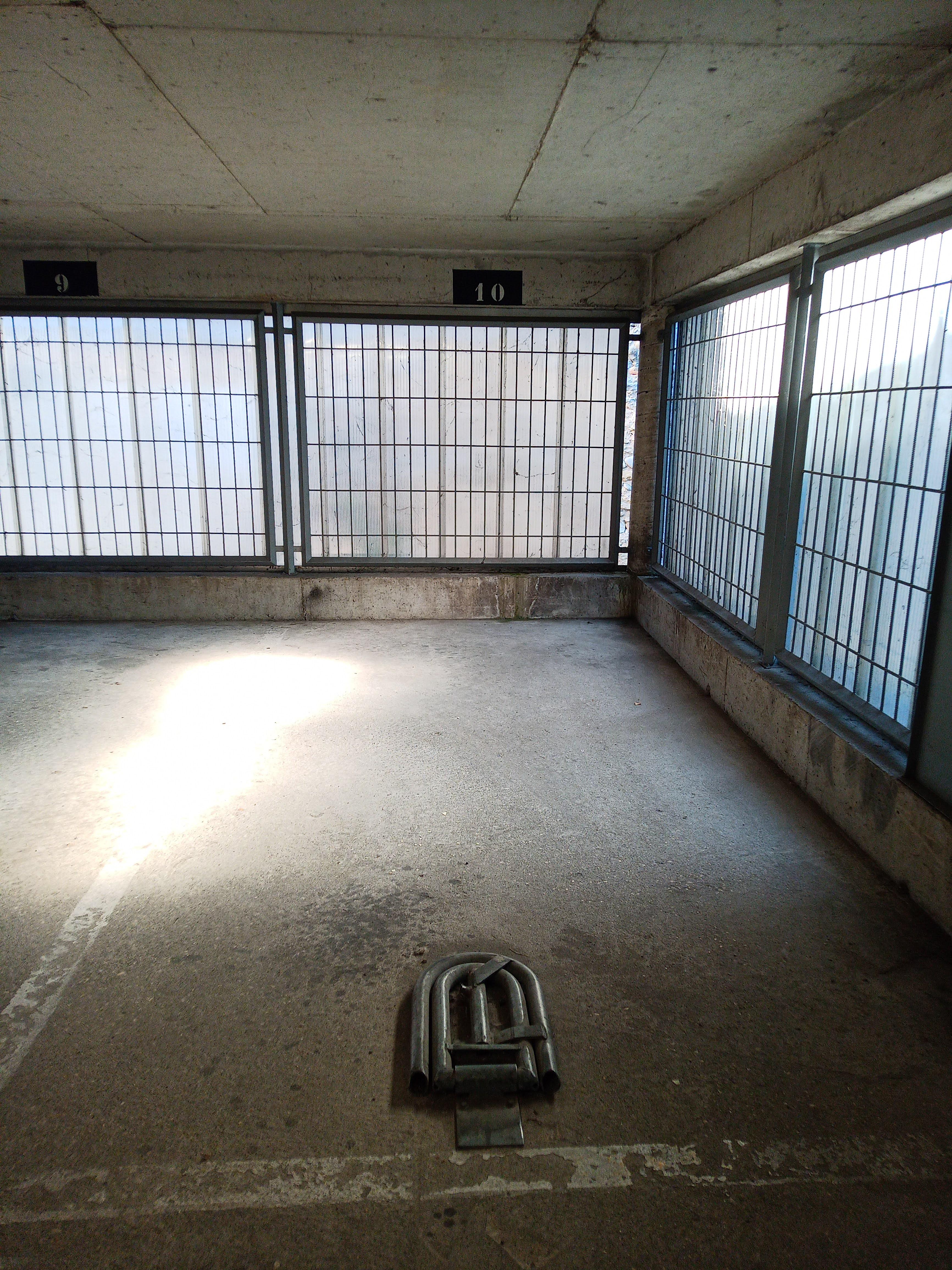 Place de parking hyper centre Bourg-en-Bresse