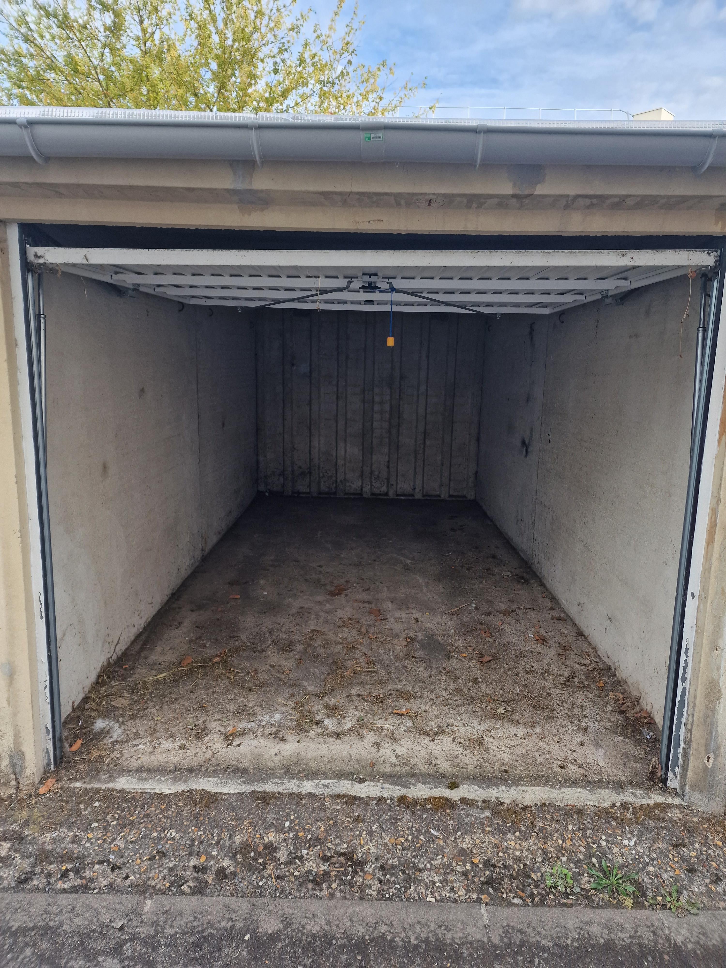 Espace de stockage 13 m²