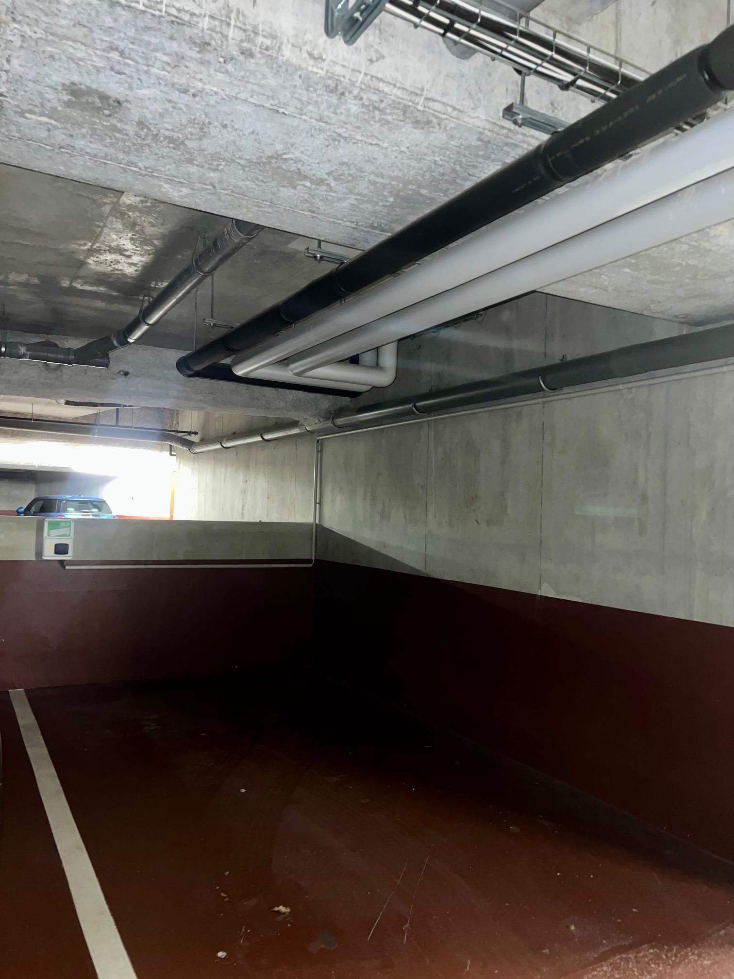 Location Parking avec borne de recharge en Sous-sol