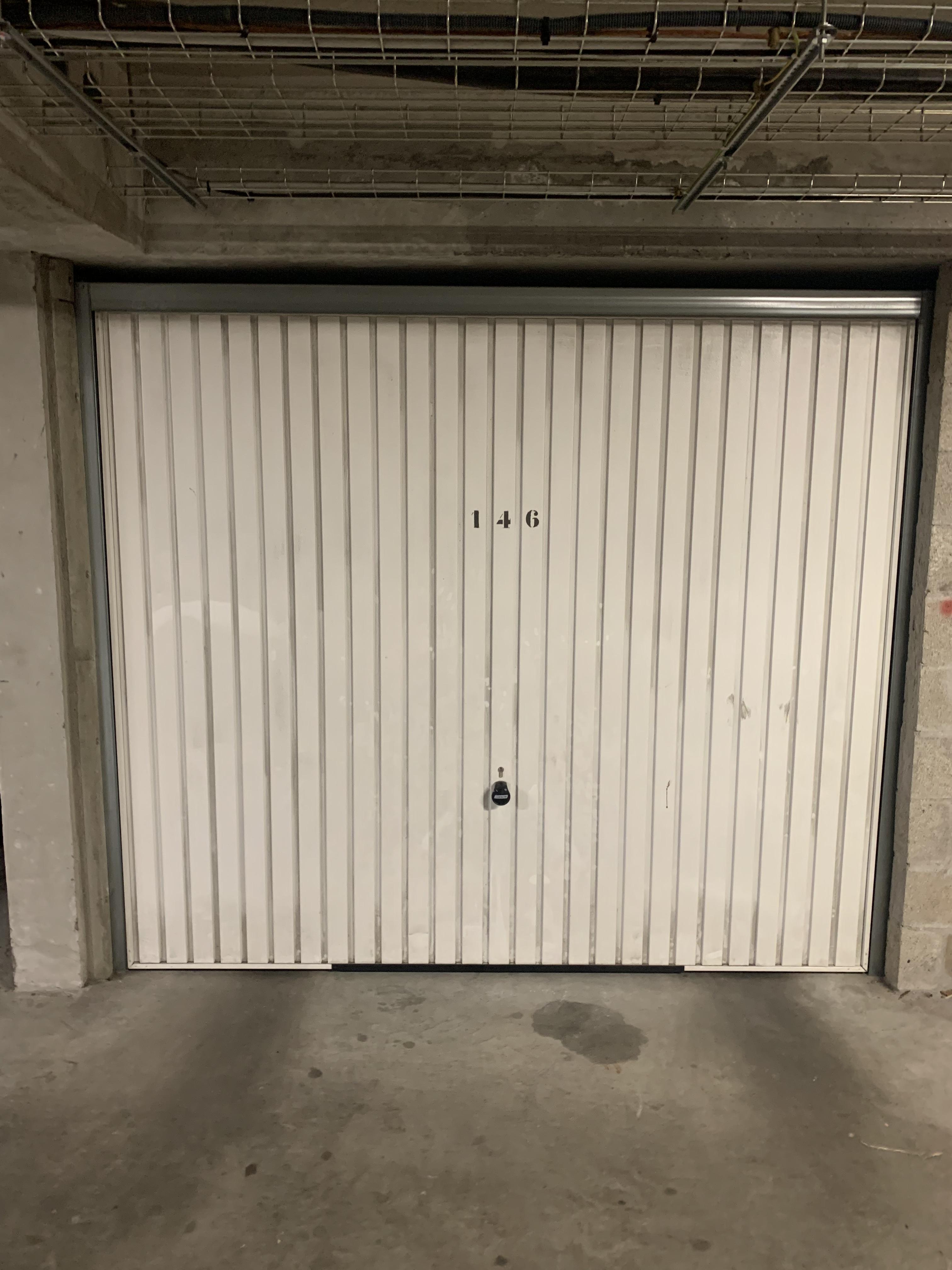 Location garage 13m²
