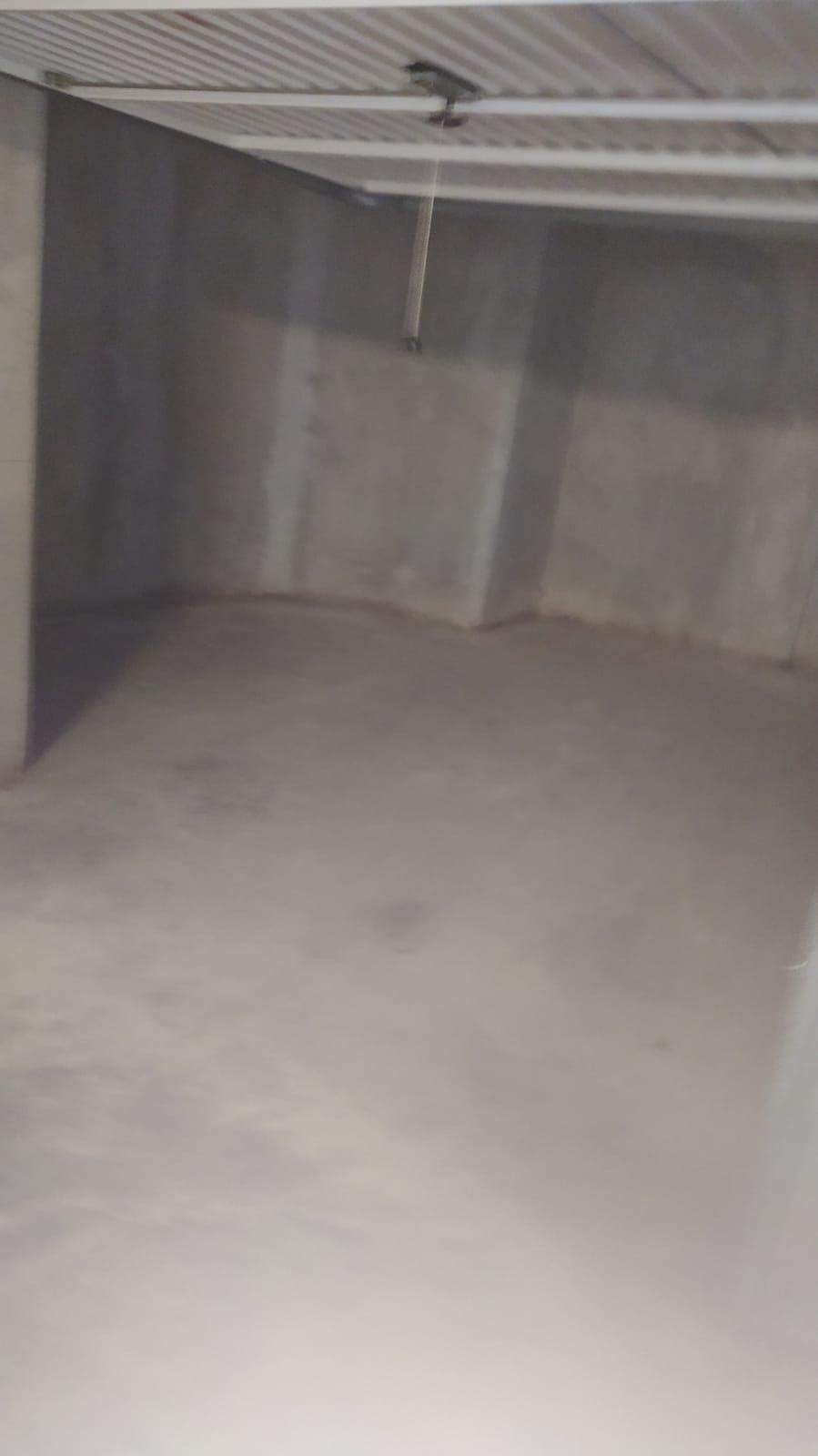 Garage sécurisé 12m²