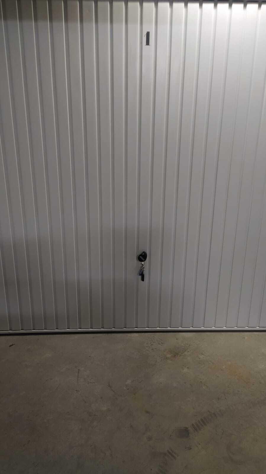 Garage fermé 12 m2