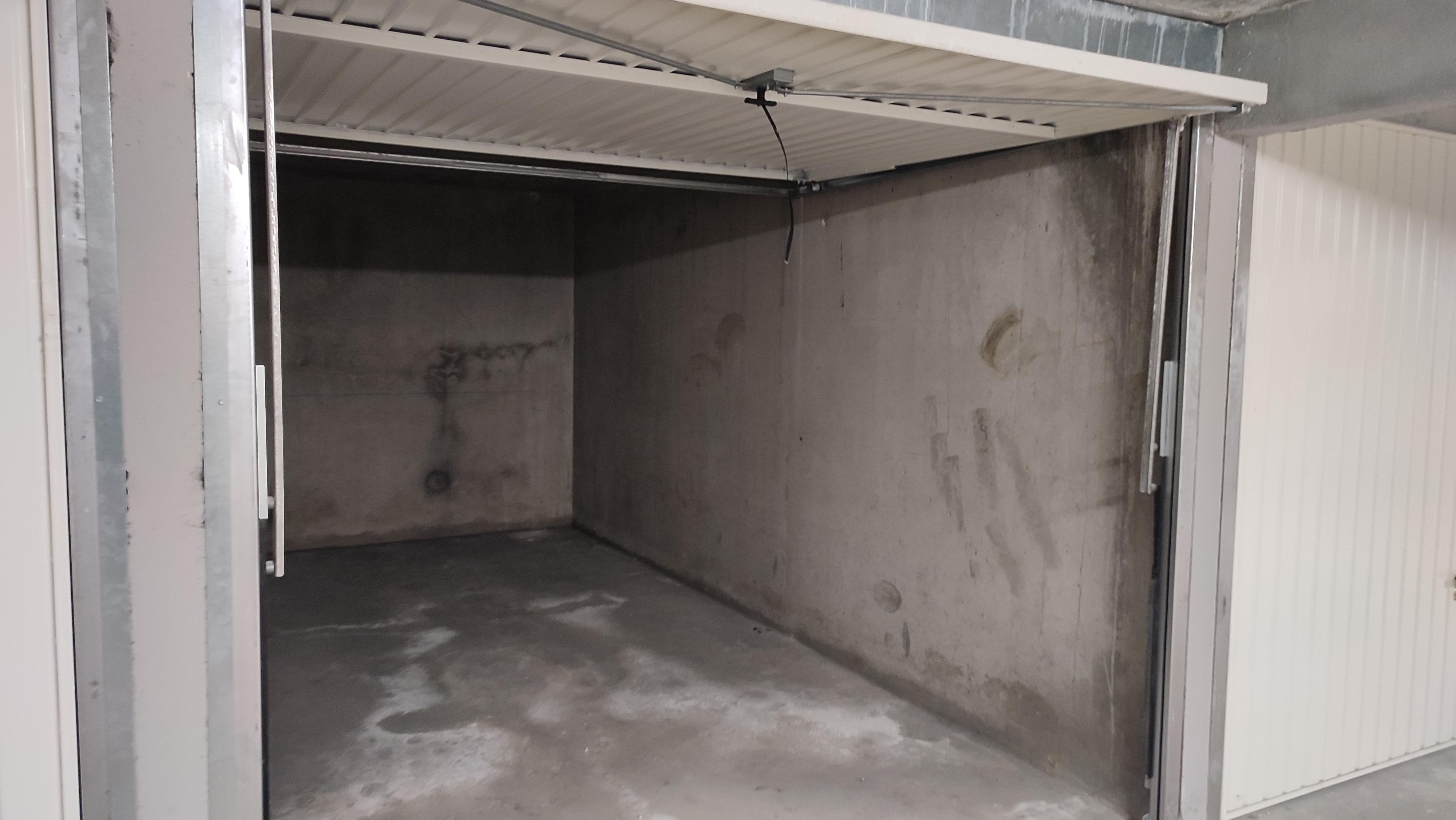 Location de garage 12 m2