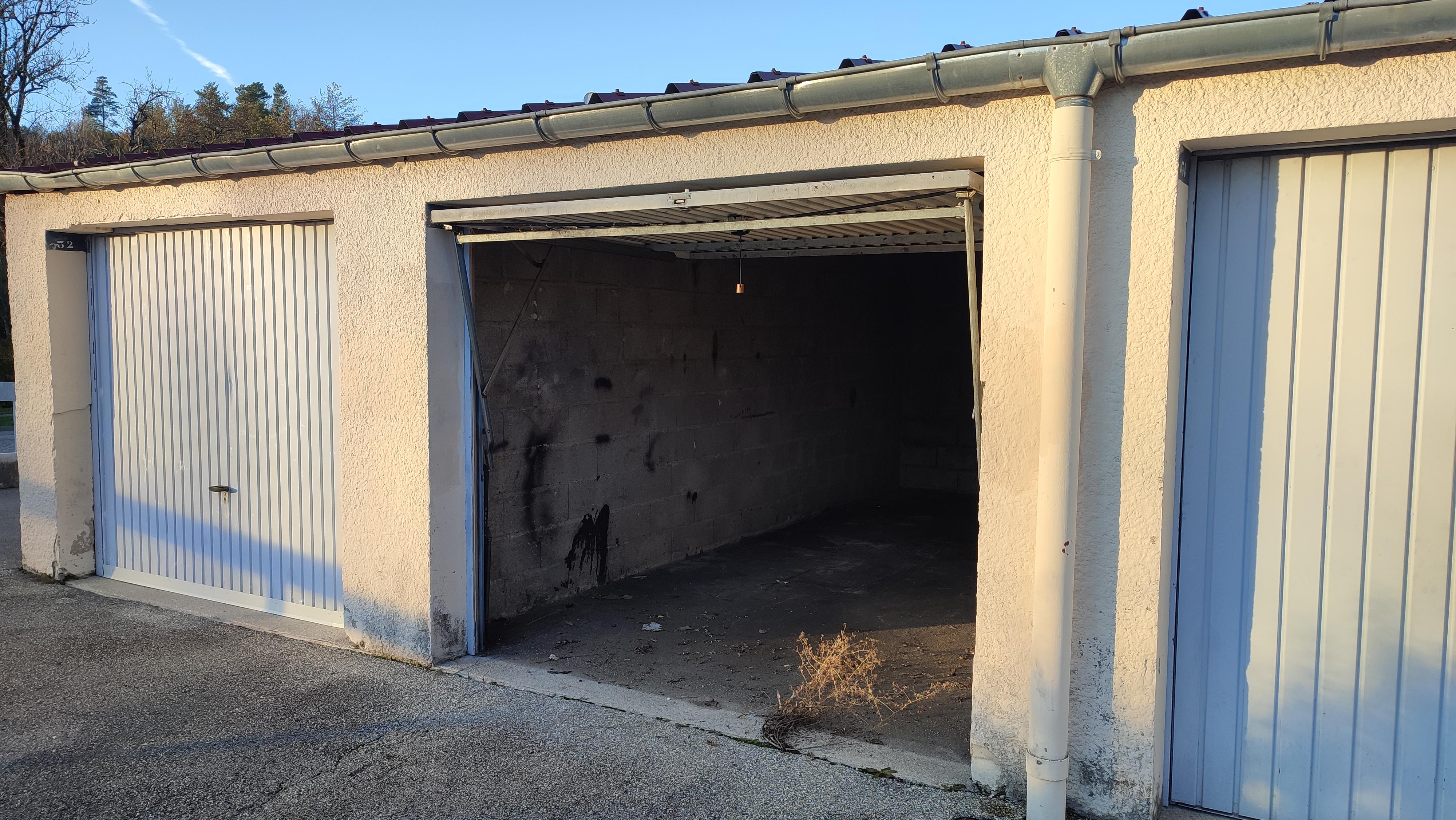 Location Garage 11 m2