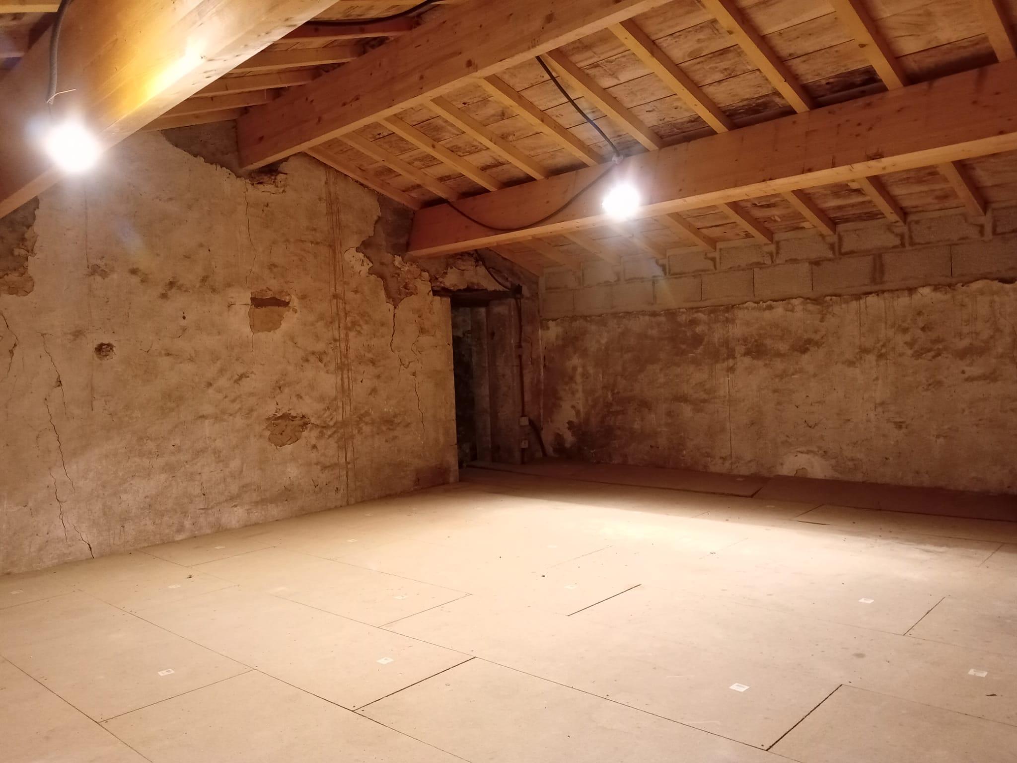 Grenier 40 m²