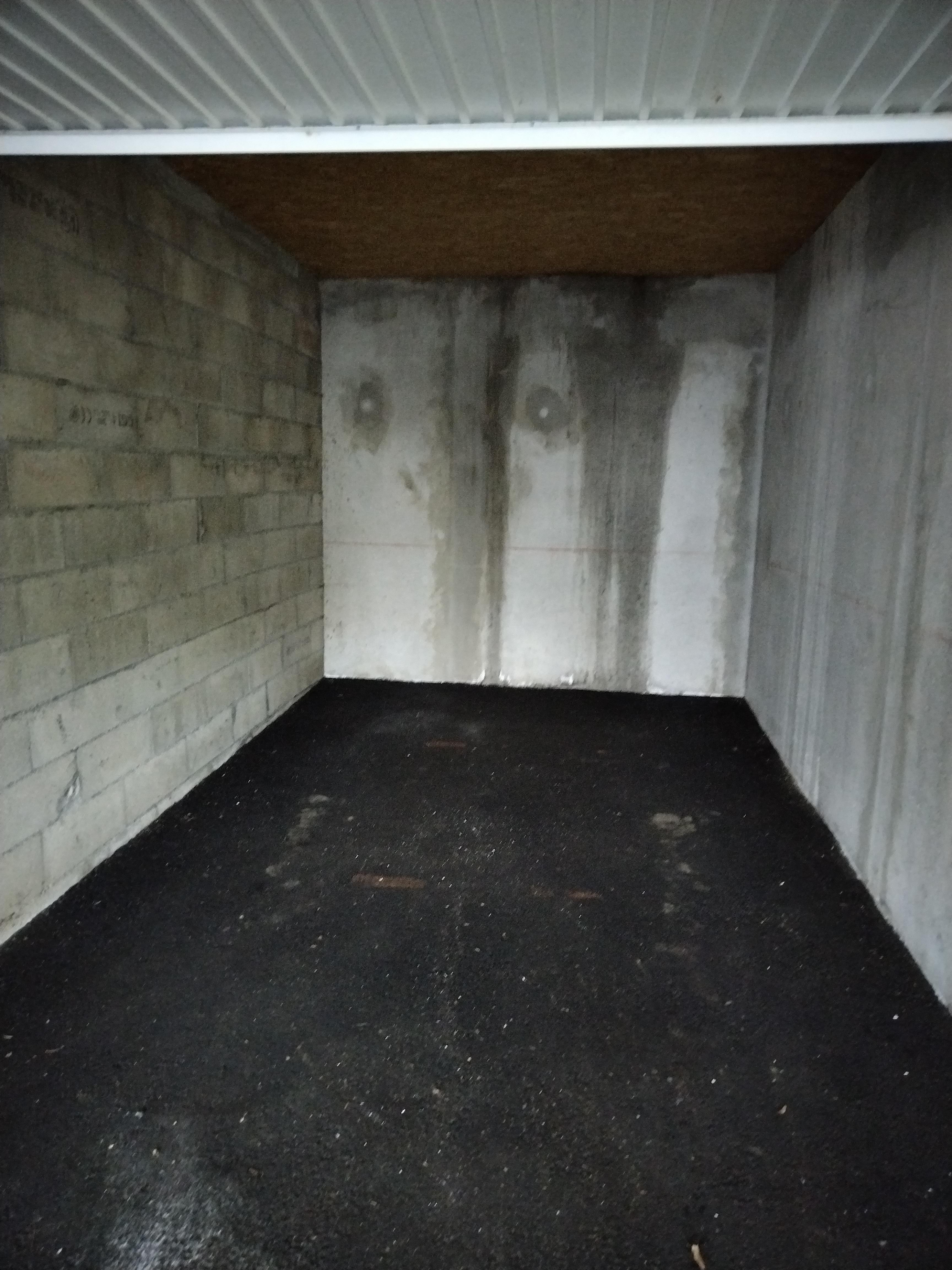 Garage fermé 13m²