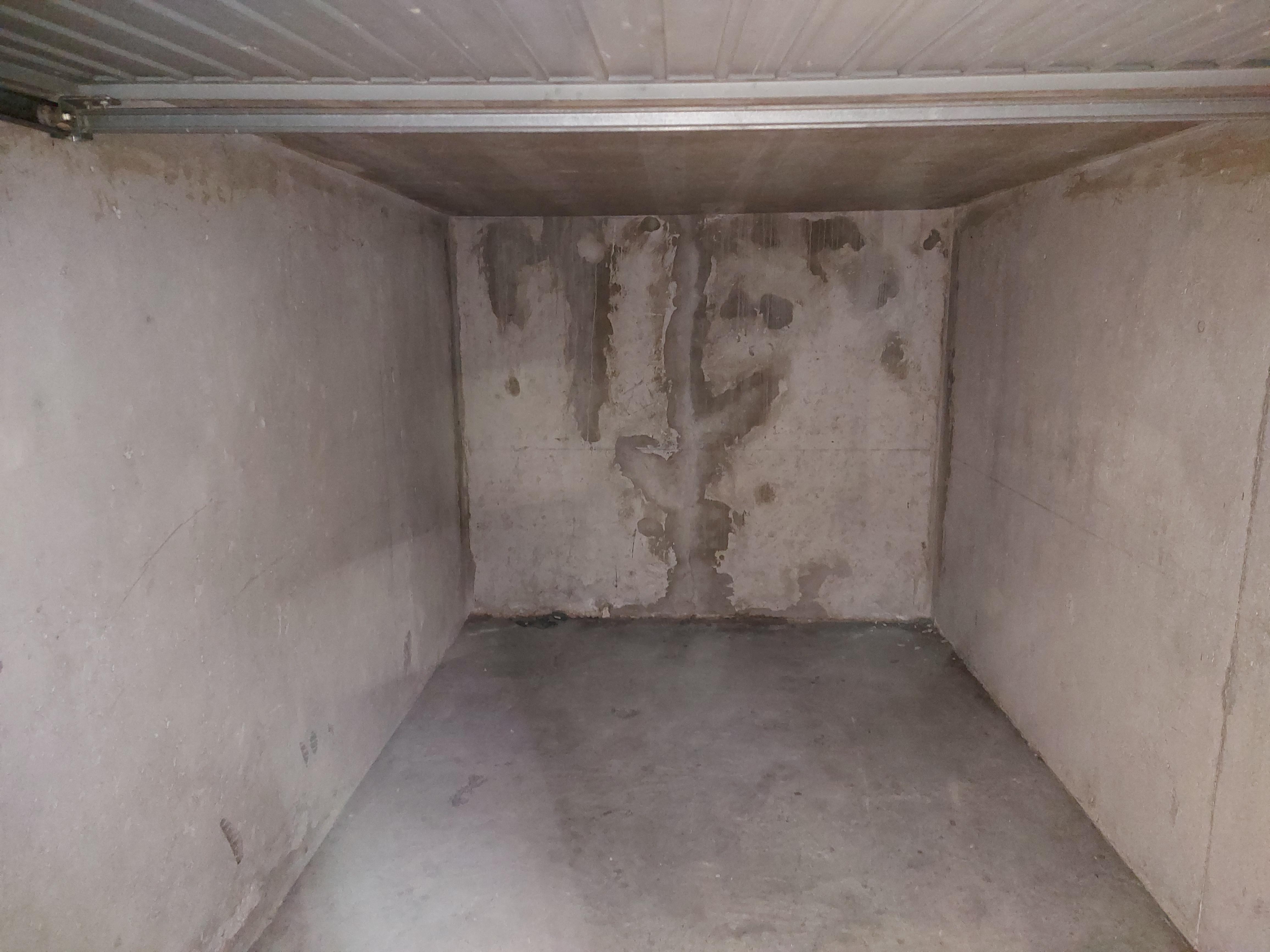 Location garage fermé 12 m2 sur Viry