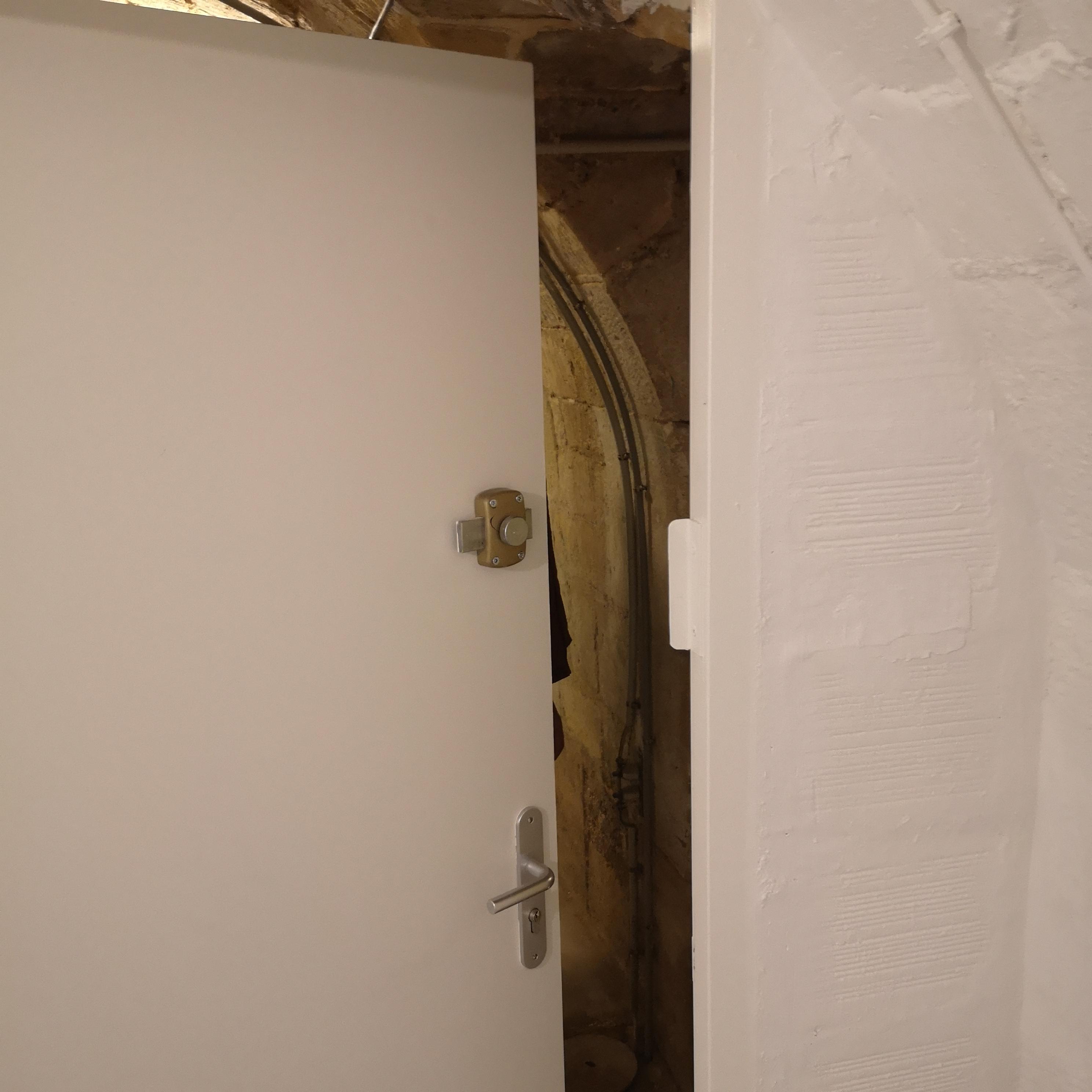 Cave 7m2 rénovée/sécurisée à Paris 1er