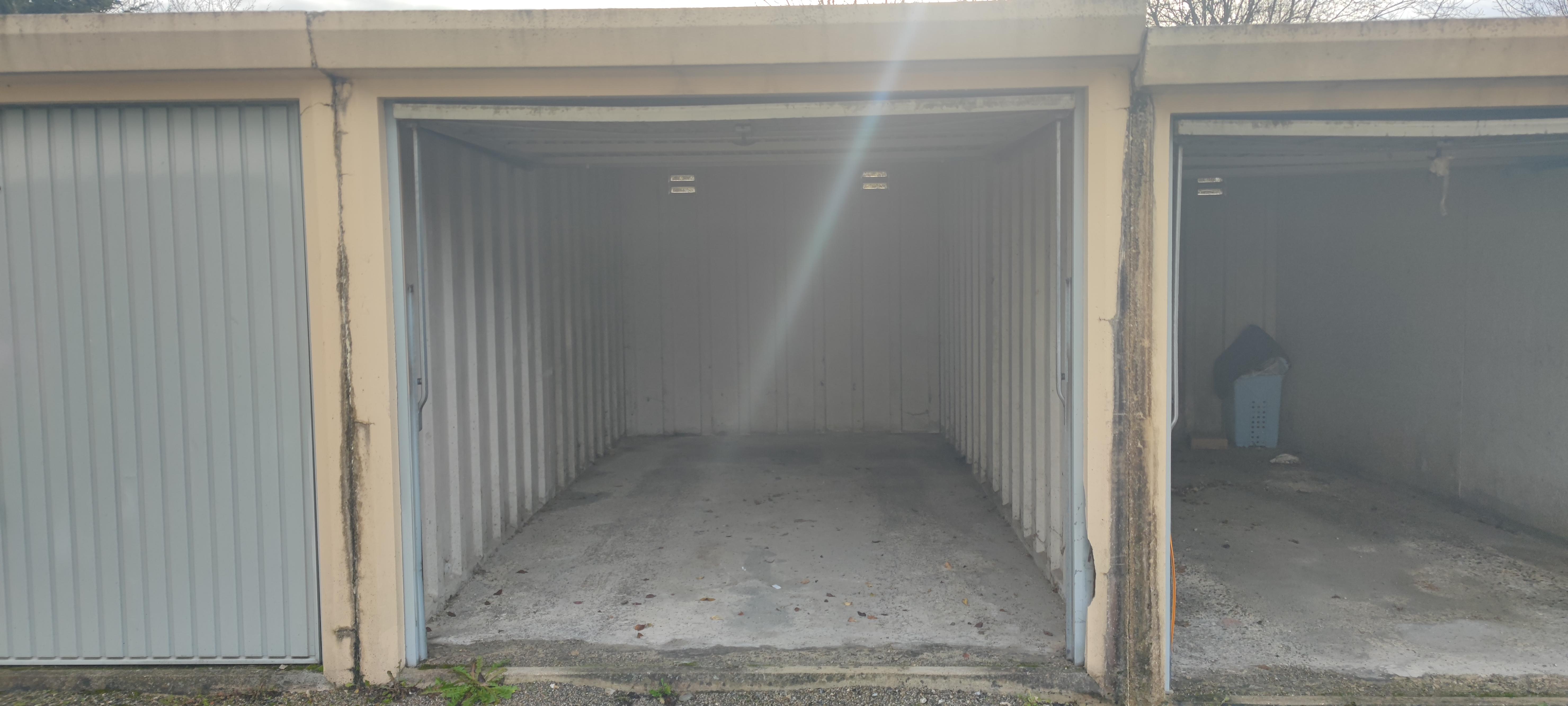 Location garage 14m2 sur Lavelanet