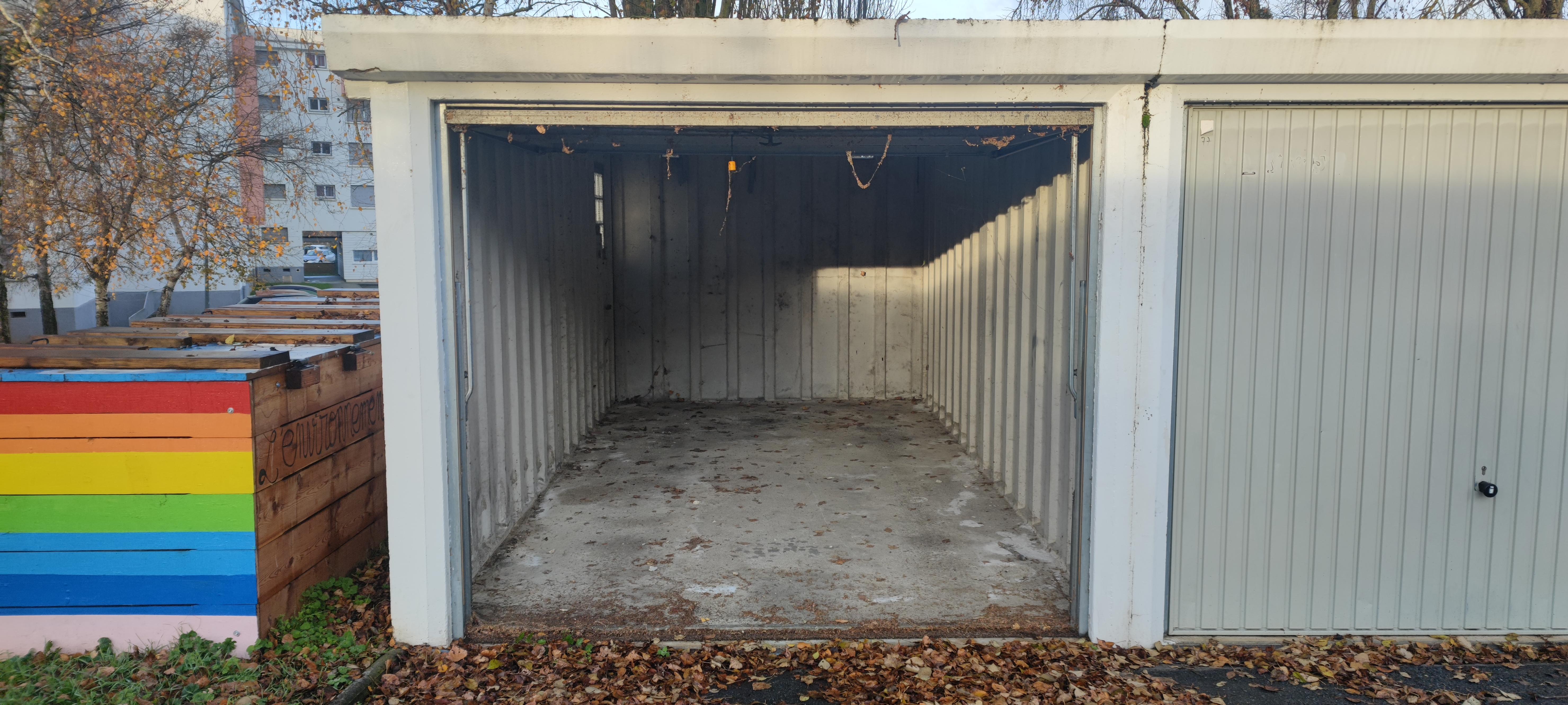 Location garage 14m2 sur Foix