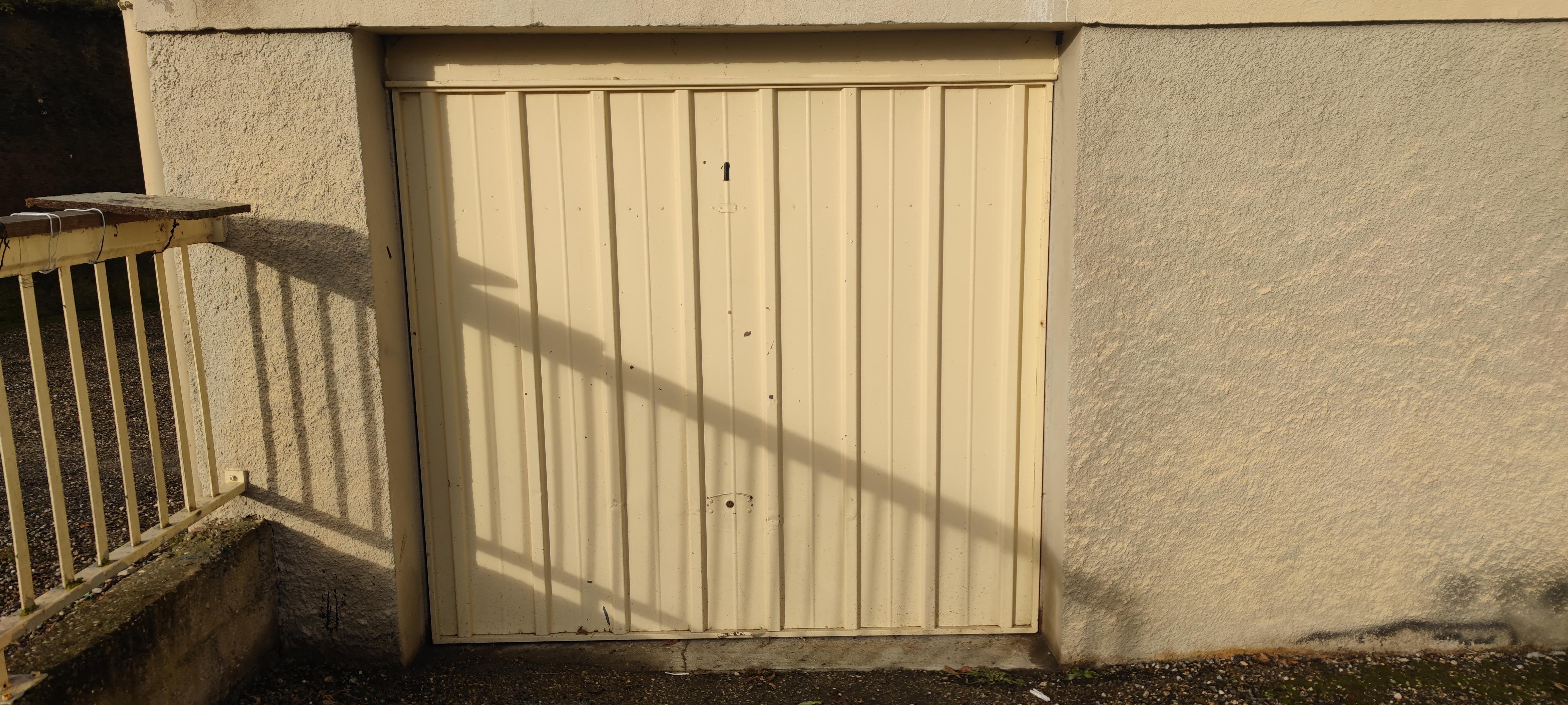 Location garage 14m2 sur Lavelanet