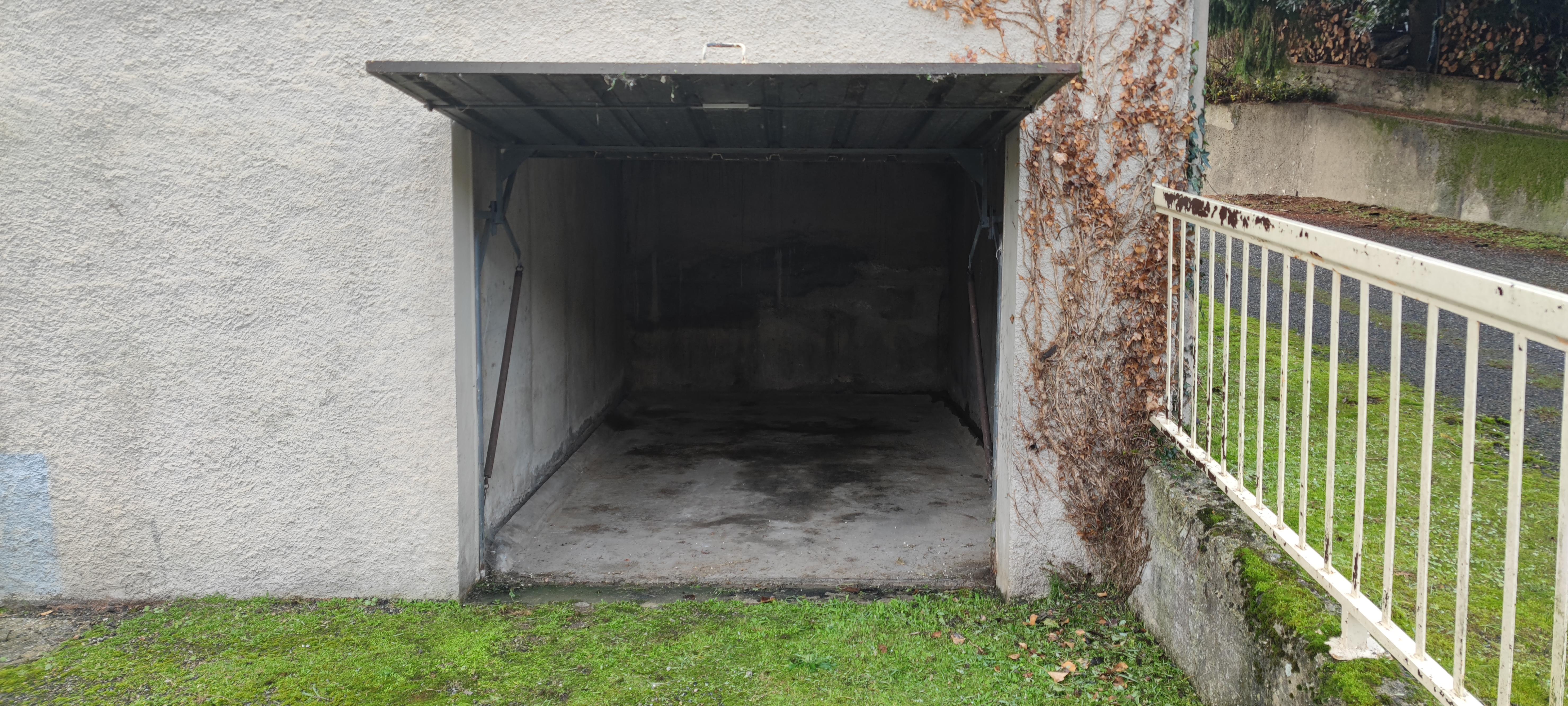 Location garage 14m2 sur Lavelanet