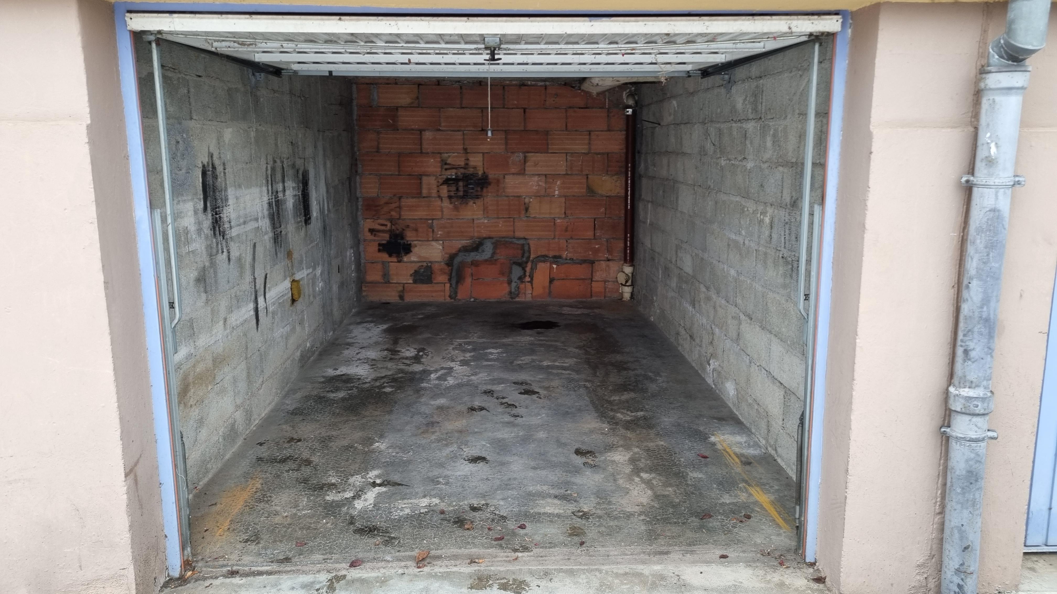 Location de garage 13m2 à Giromagny