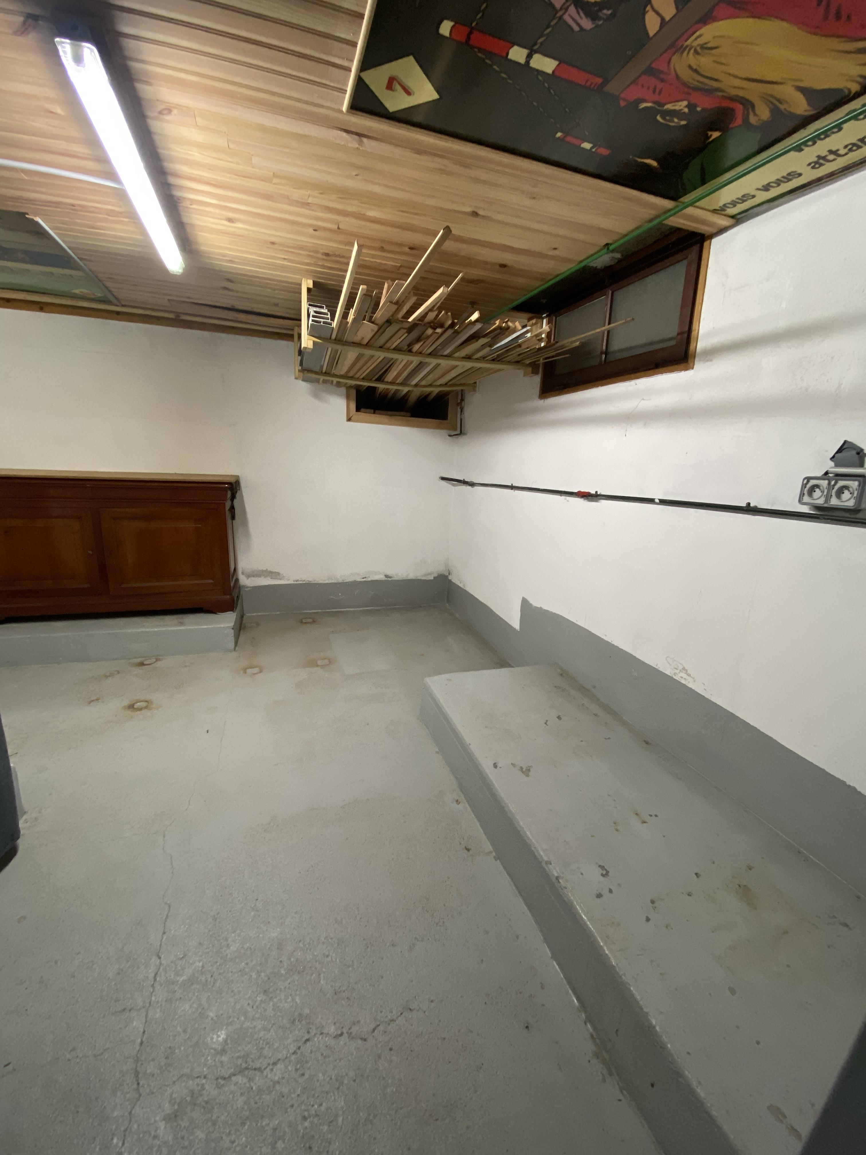 Sous sol de stockage - 12,50 m2 -