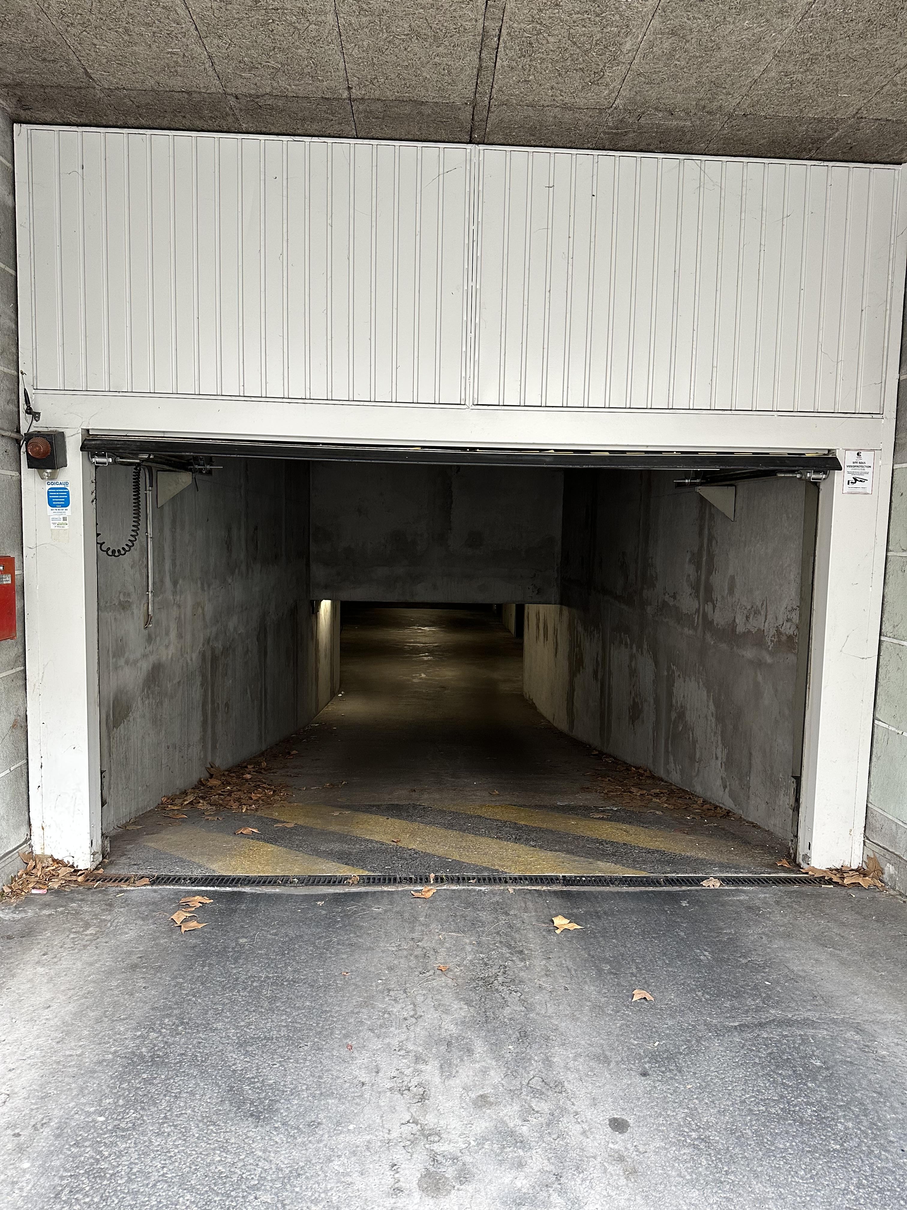 garage de stockage à villeurbanne dans lieu calme