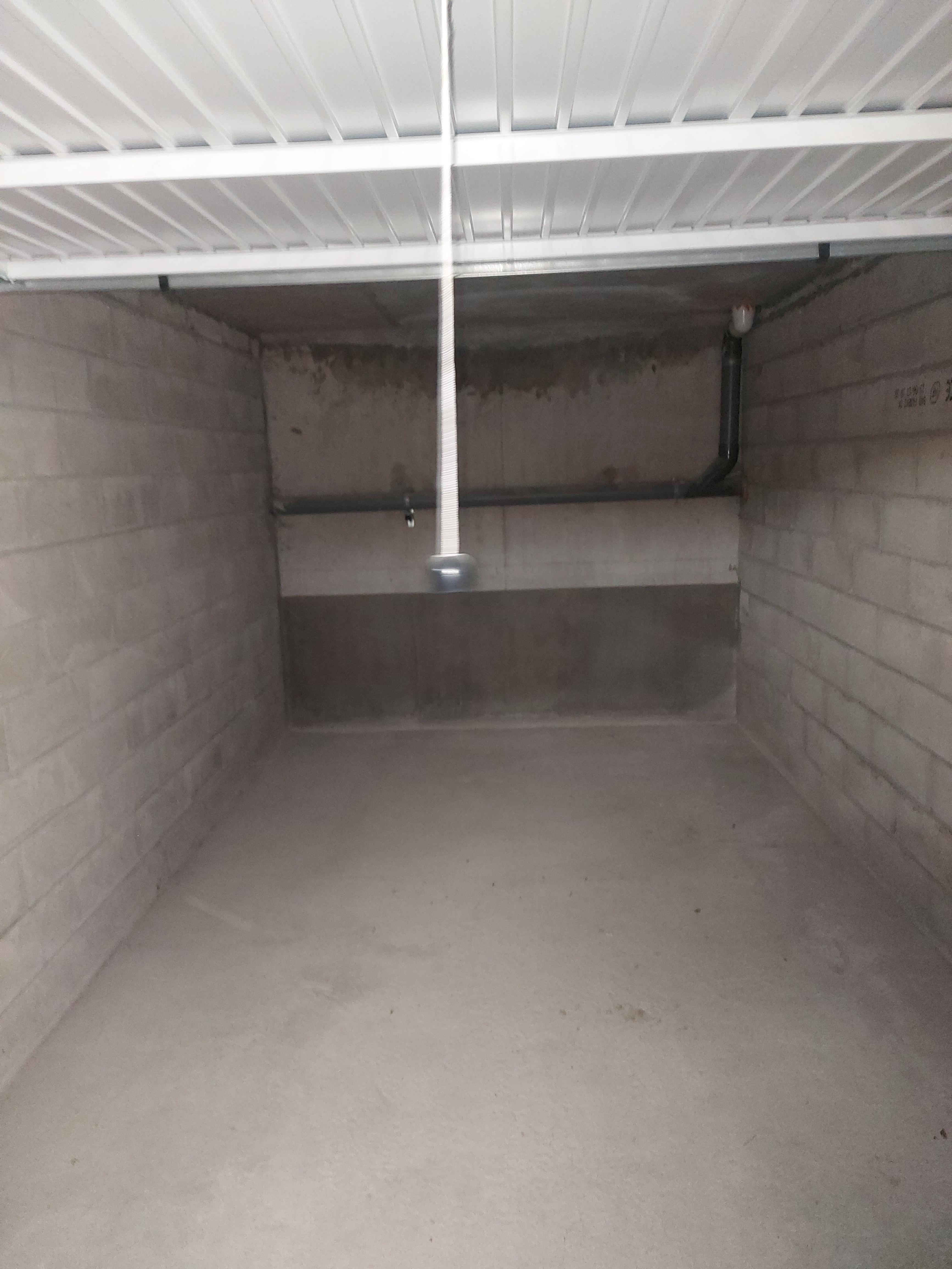 Location garage en sous-sol 14m2 à Annemasse