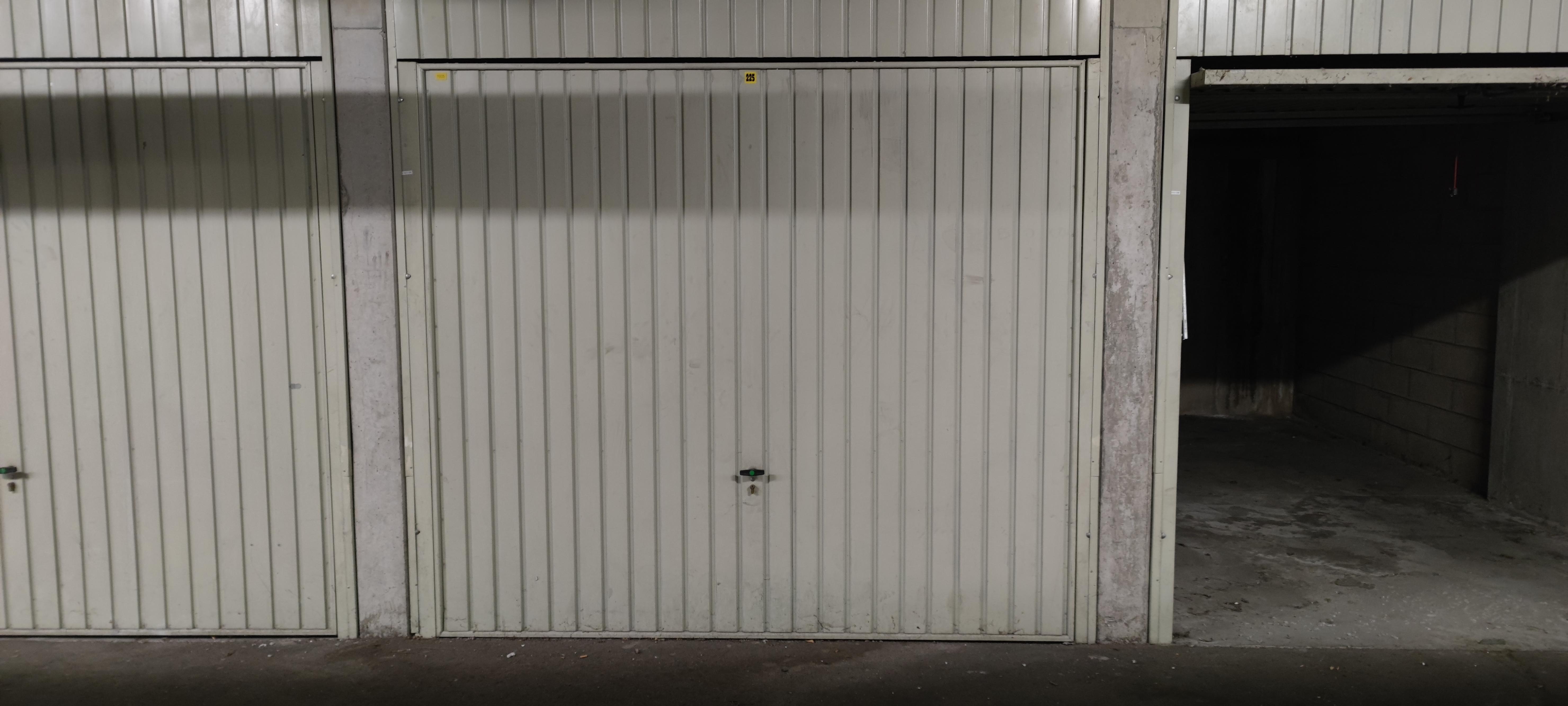 Garage de 13 m² pour stationnement