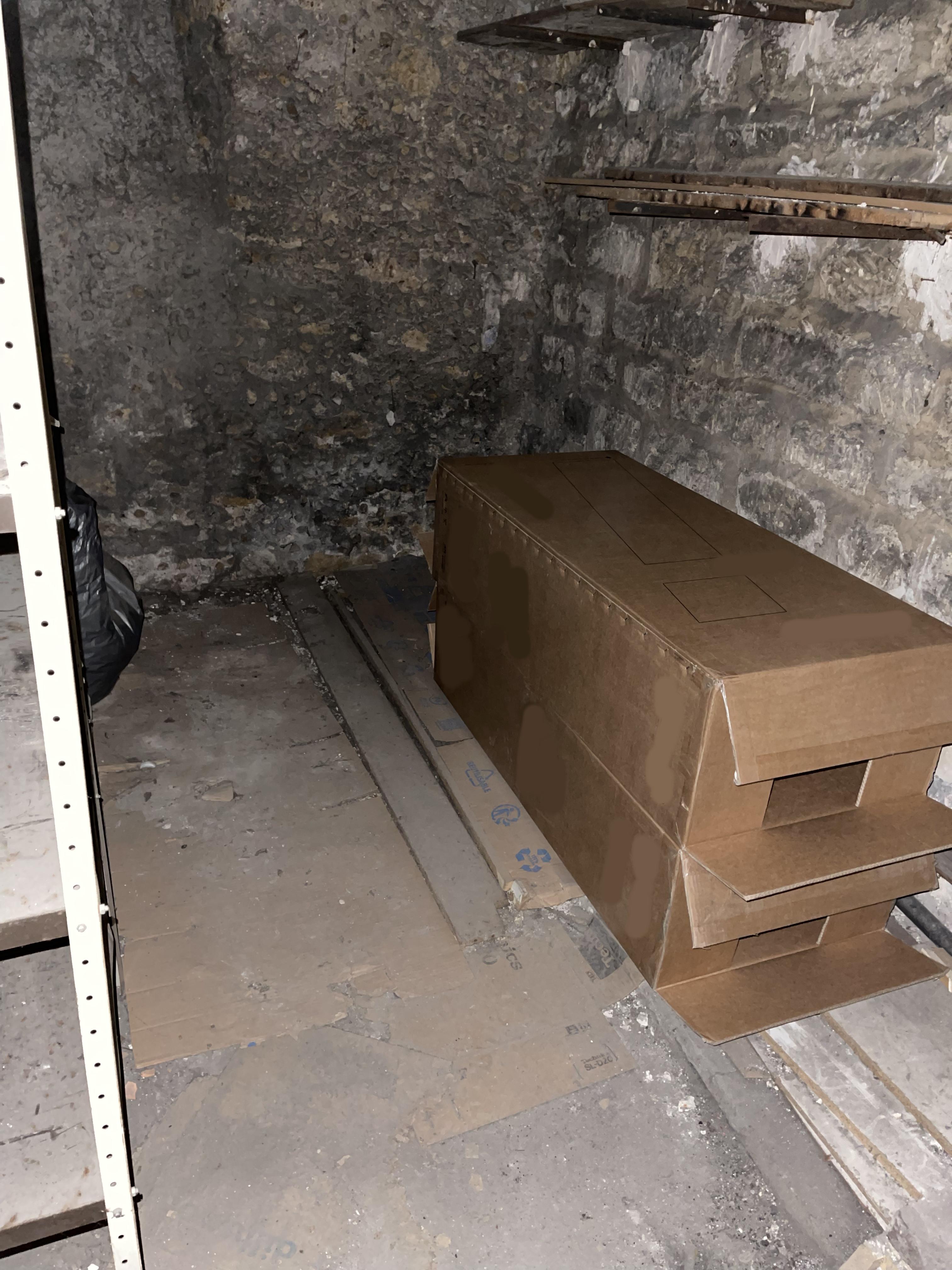 Cave / Espace de stockage sécurisé