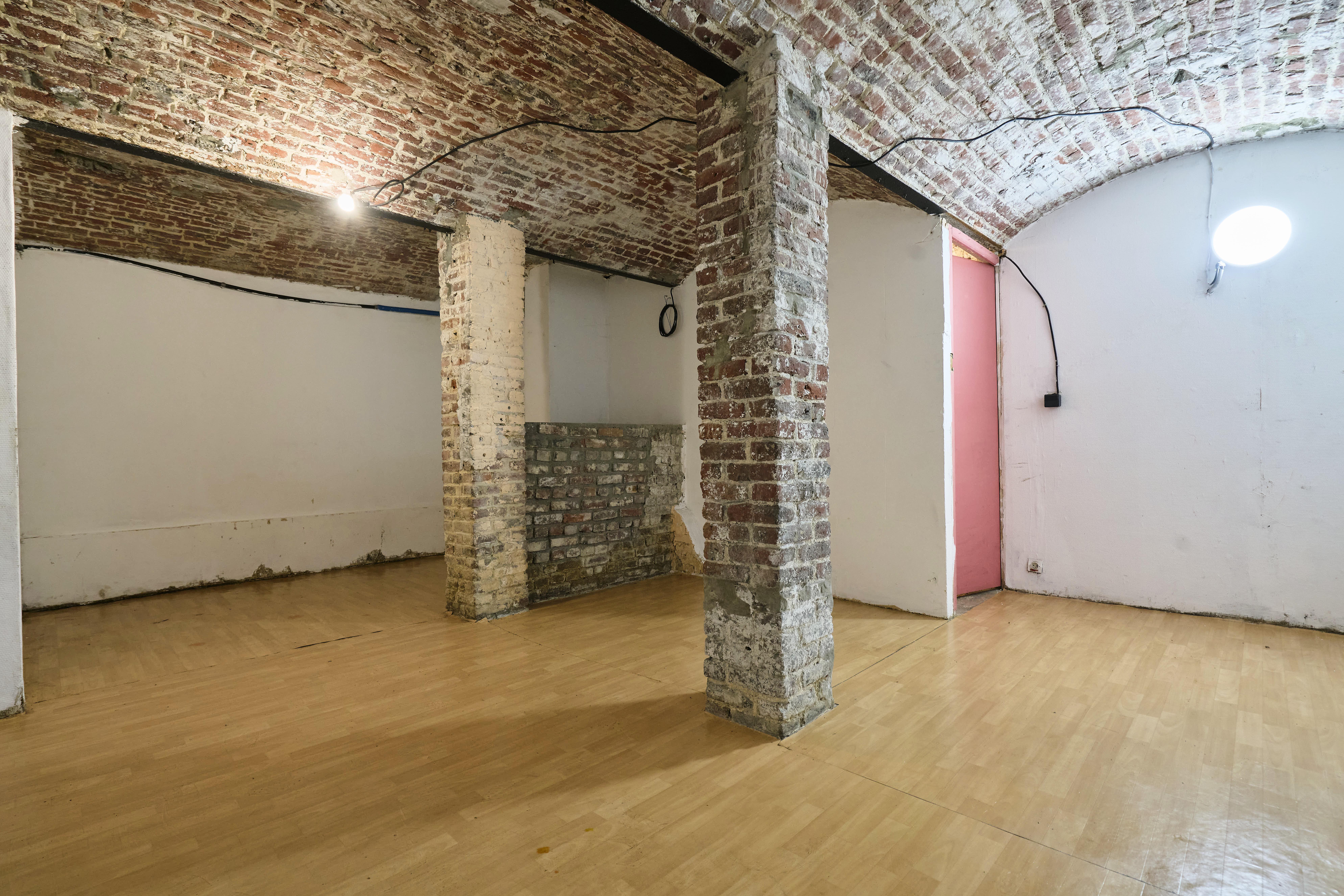 Cave 25m2 - Lille