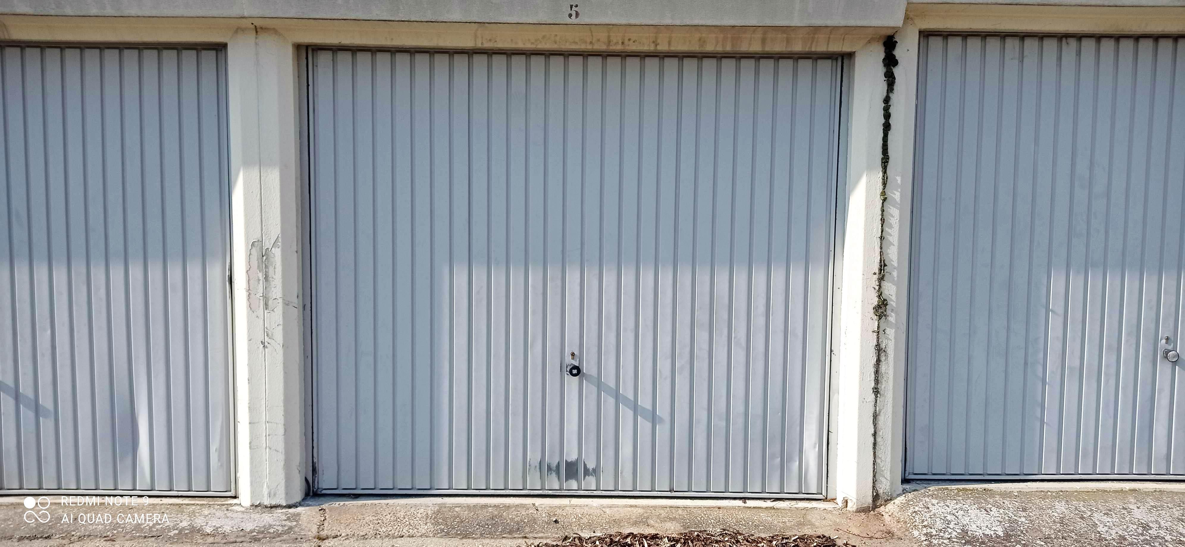 Location box de stockage/garage 13m2 sur Roussillon