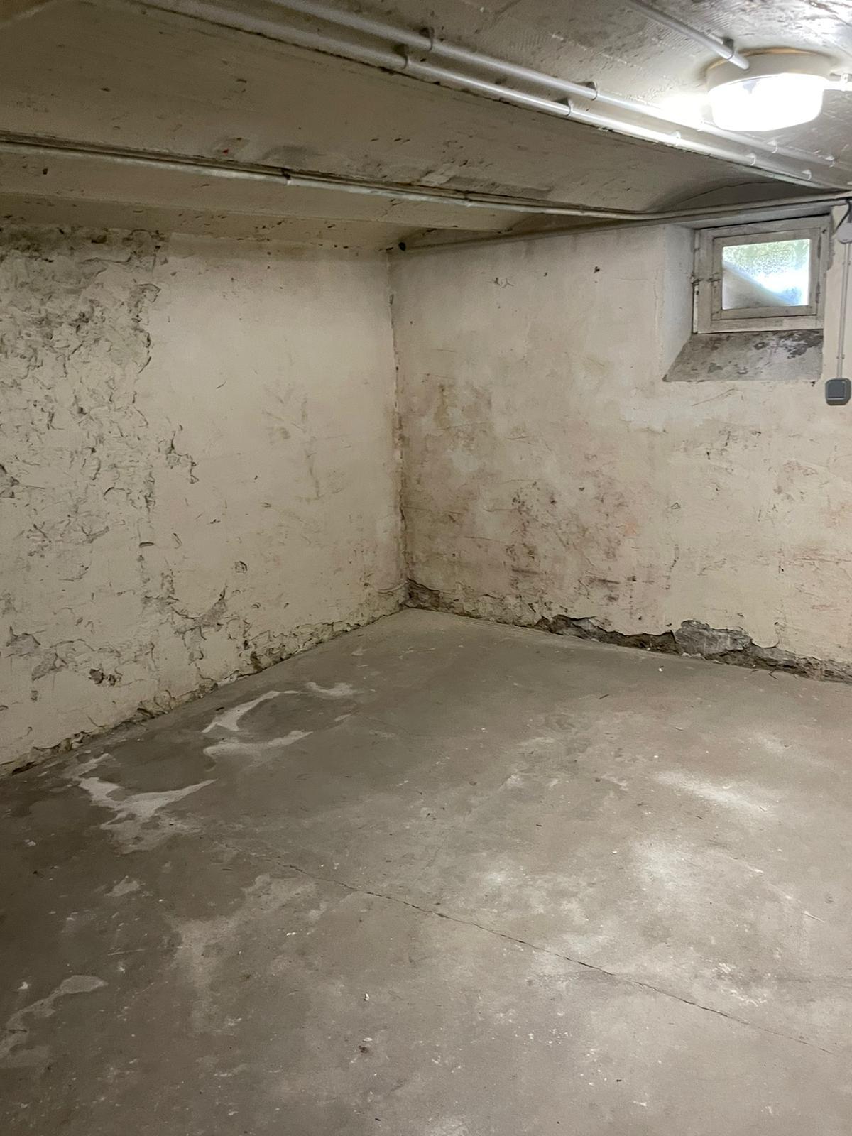 Cave de stockage sécurisé de 65m2
