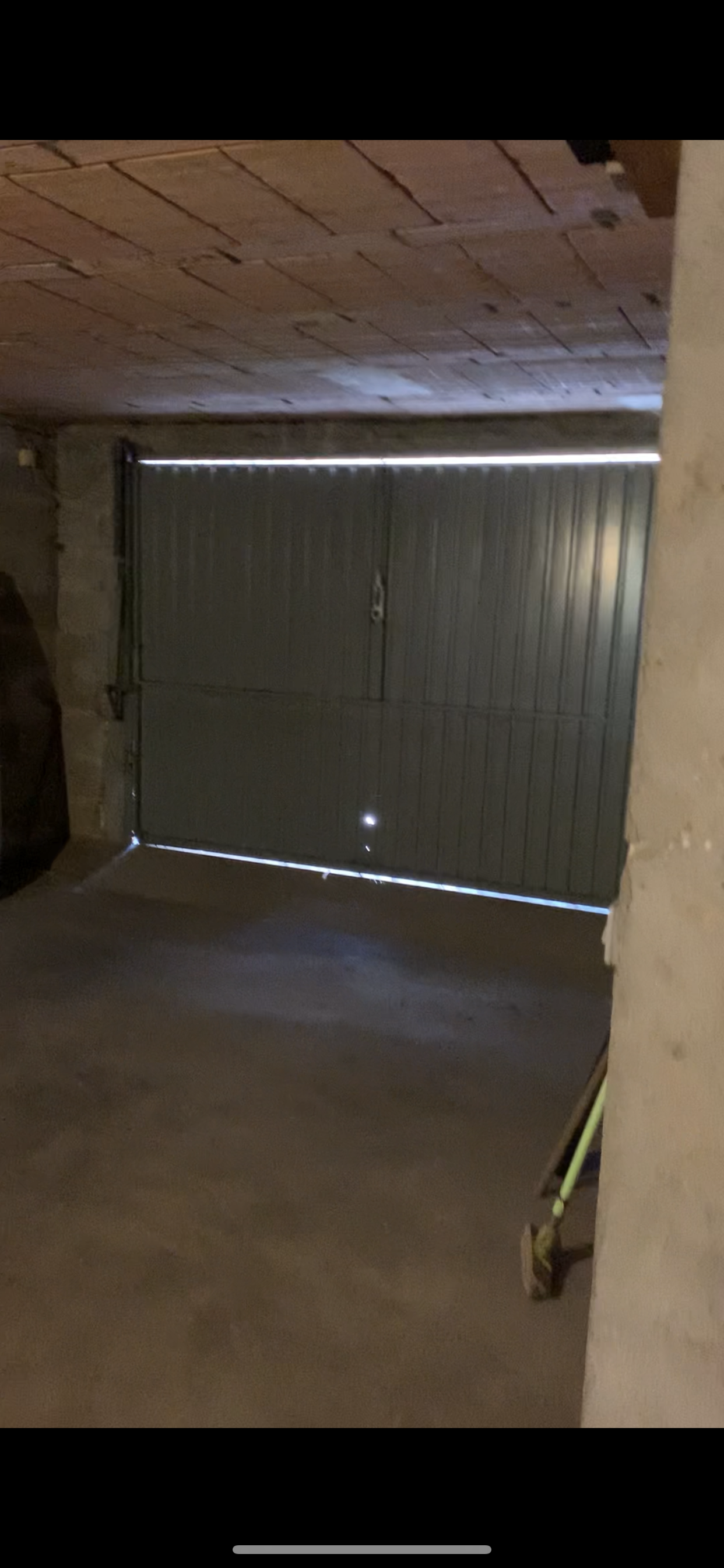 Box de stockage de 35m2 - A 15mn