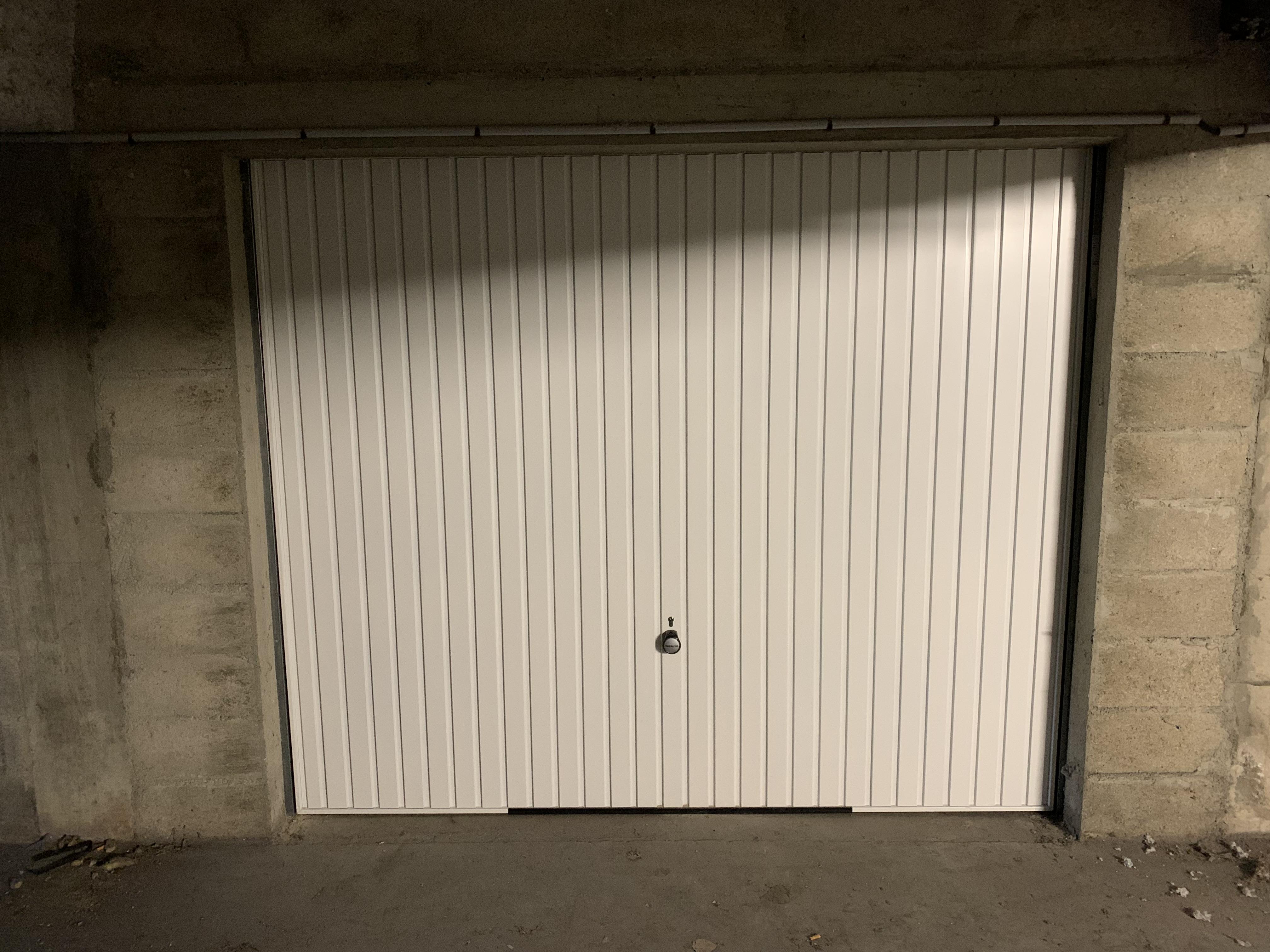 Location de Garage fermé de 18m² à SainteGeneviève SainteGeneviève
