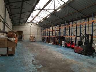 à louer espace de stockage - 15m²