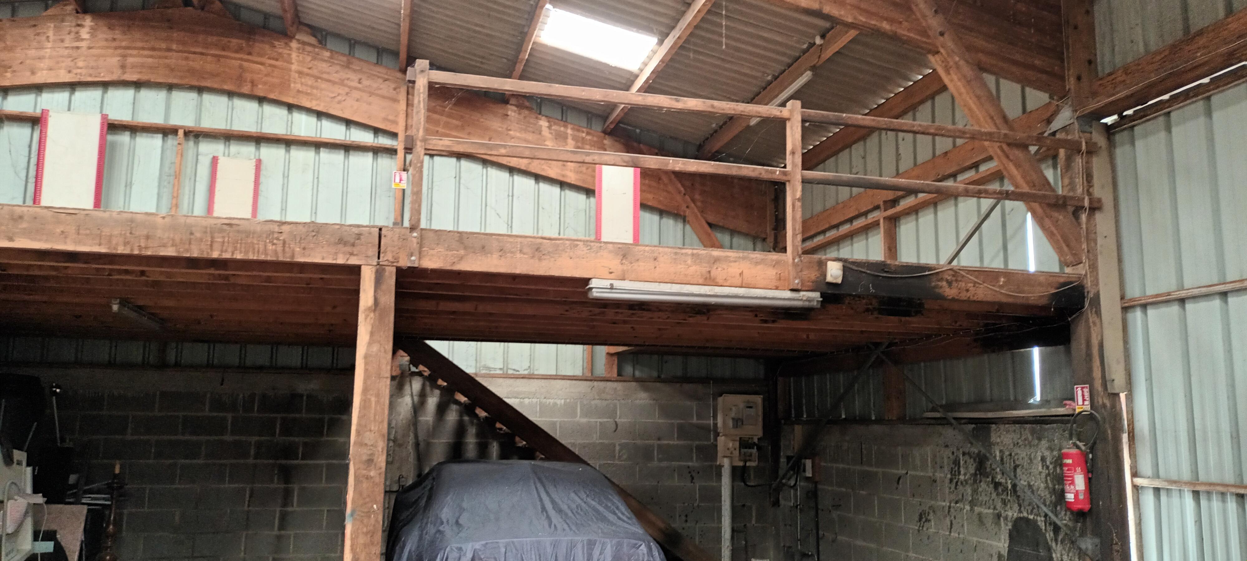Stockage et garde-meuble dans un entrepôt - 15m²