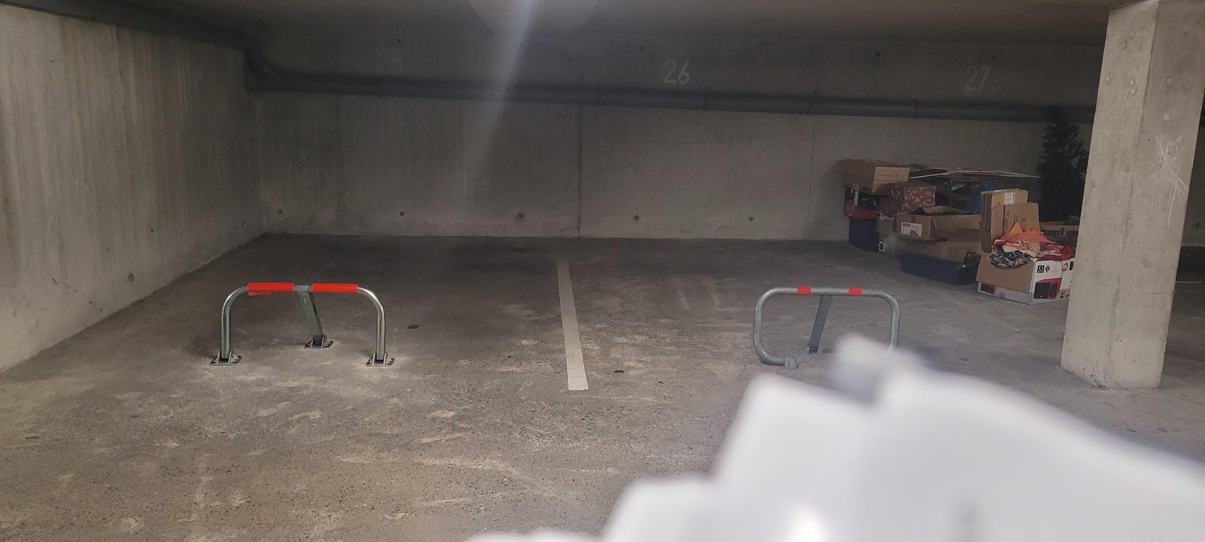 Place de parking à louer