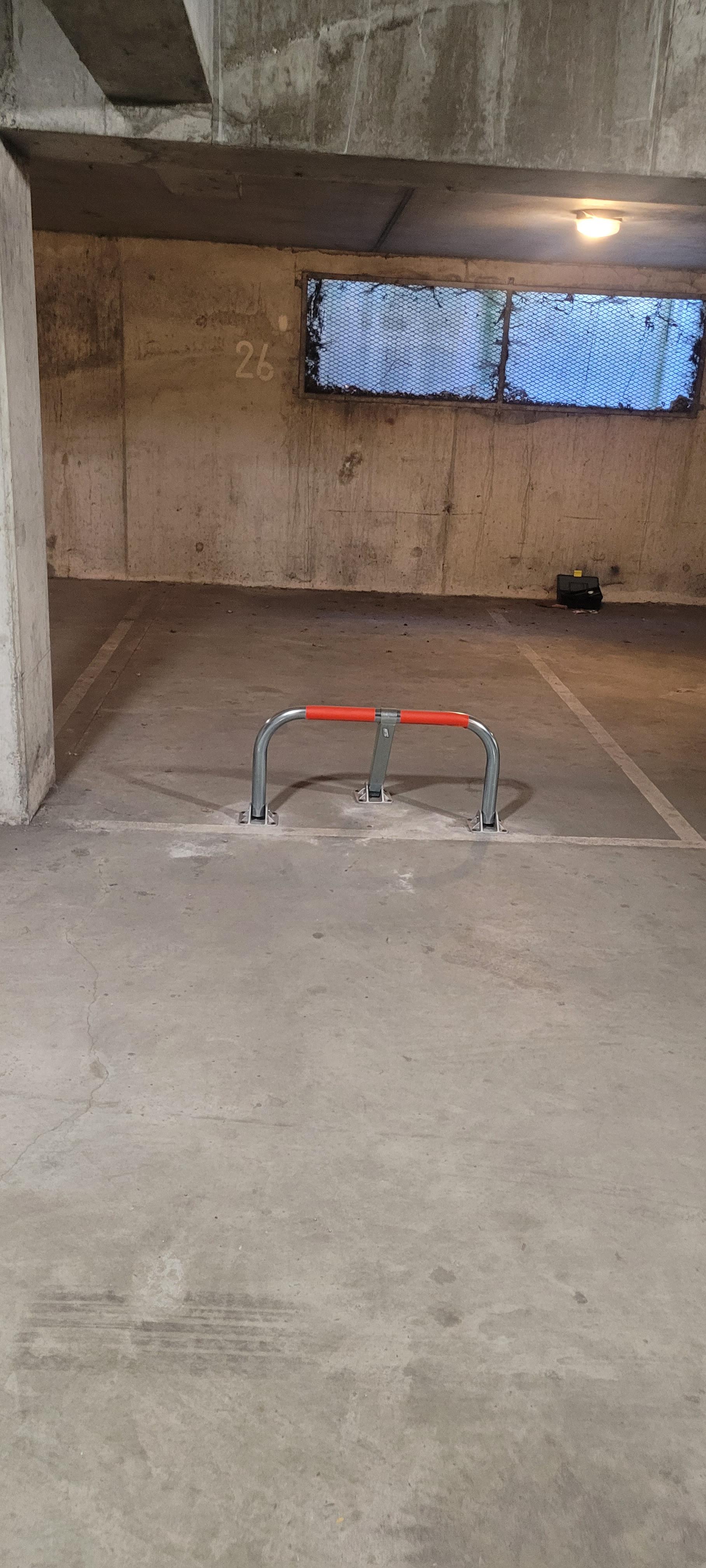 Place de stationnement à louer