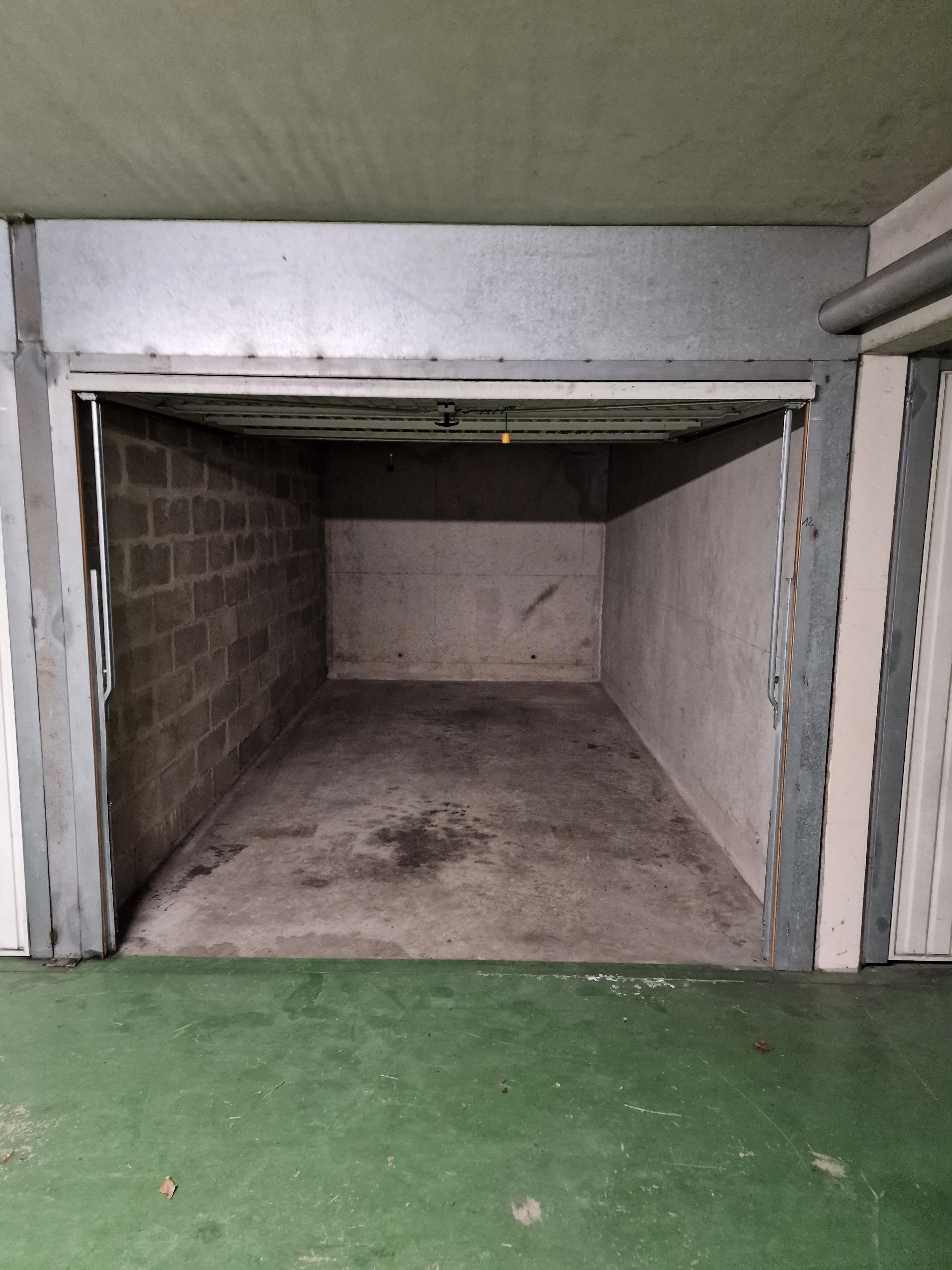 Annonce de location / box fermé à Guyancourt