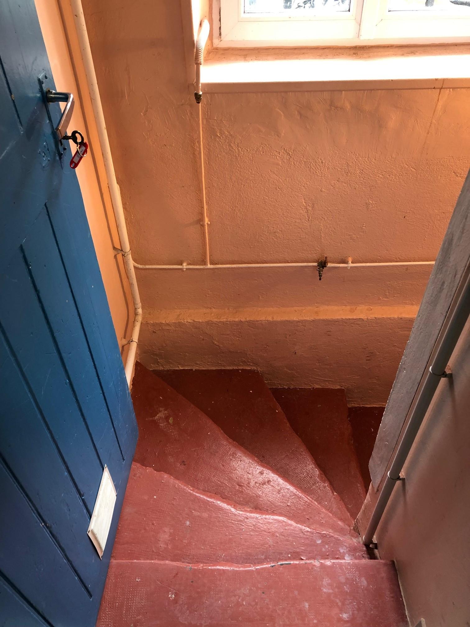 Cave de stockage n°31 - 6m² - sécurisée/saine/ventilée