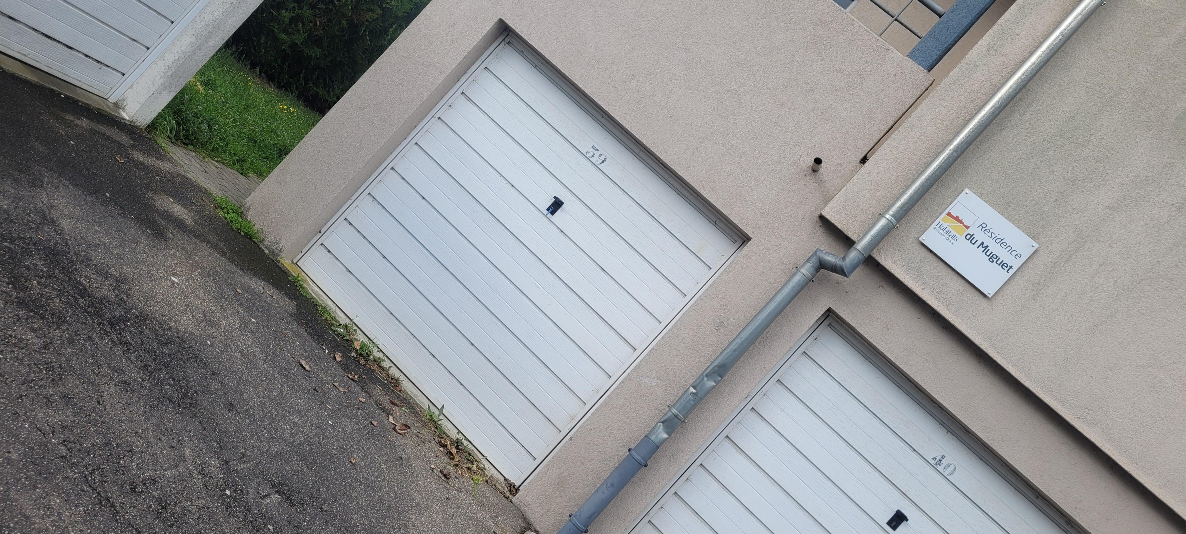 Garage à louer de 13m² / Kunheim