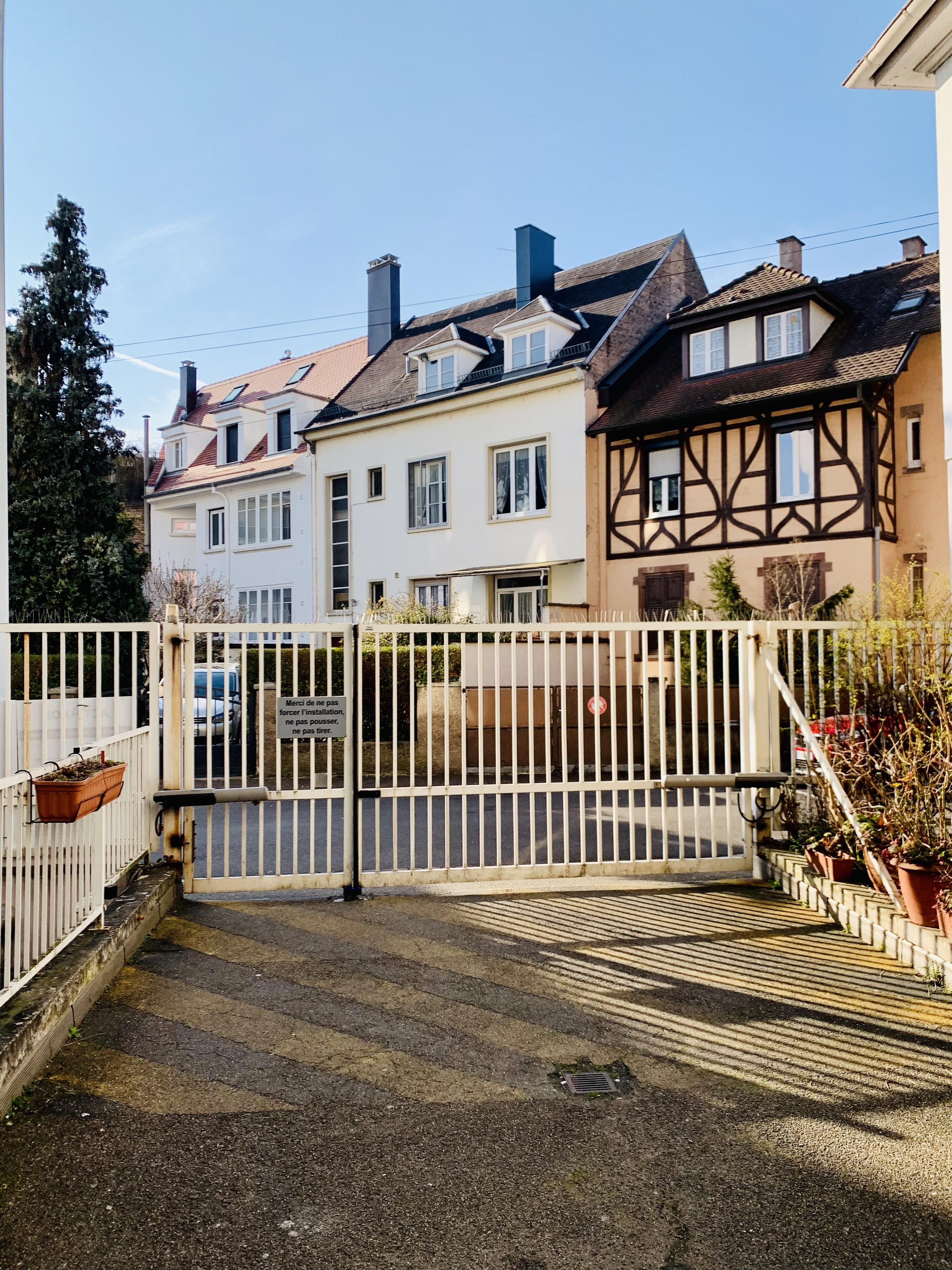 Box de stockage sécurisés (de 1 à 8m2)
